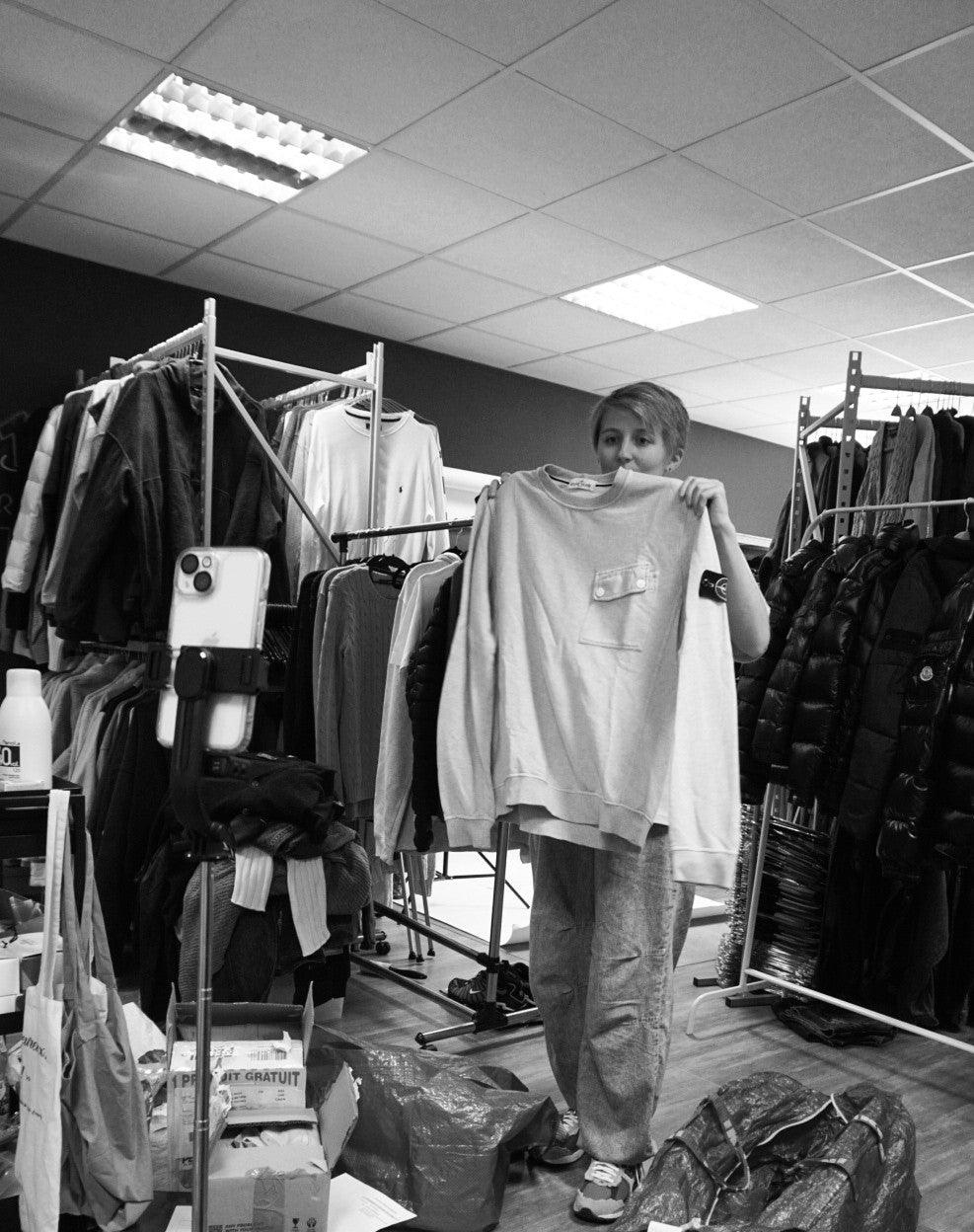 Live Shopping : c’est quoi, comment ça marche et pourquoi acheter en live devient incontournable