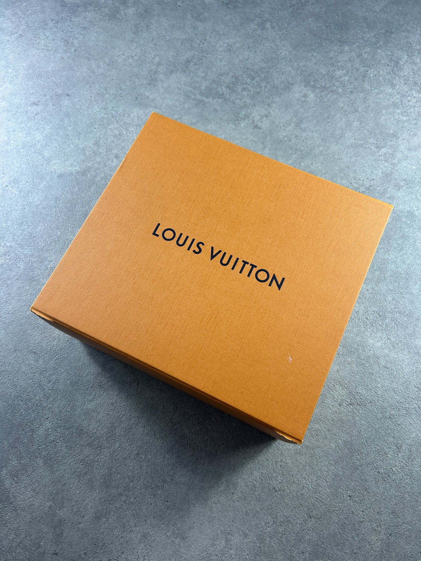 Pochette Louis Vuitton Taiga
