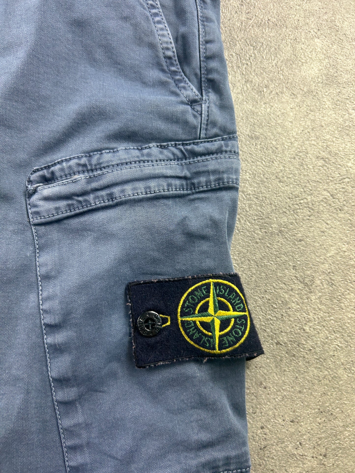 Short Stone Island (FR 42)