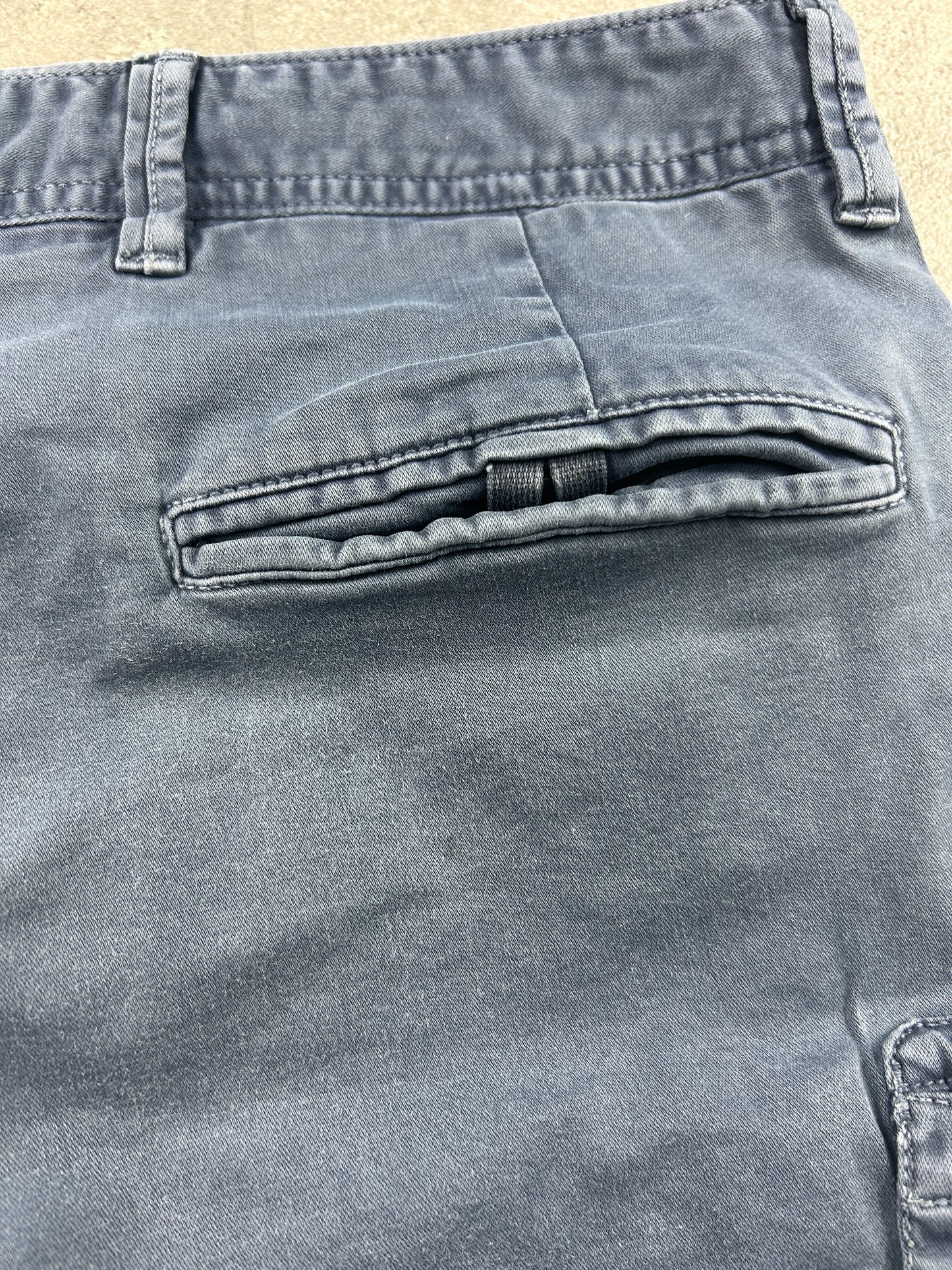 Short Stone Island (FR 42)