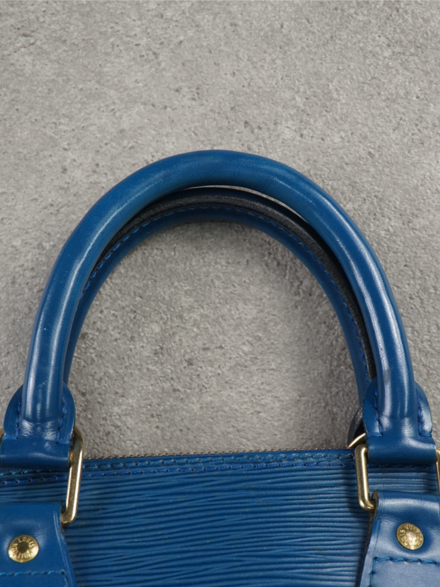 Louis Vuitton Alma PM