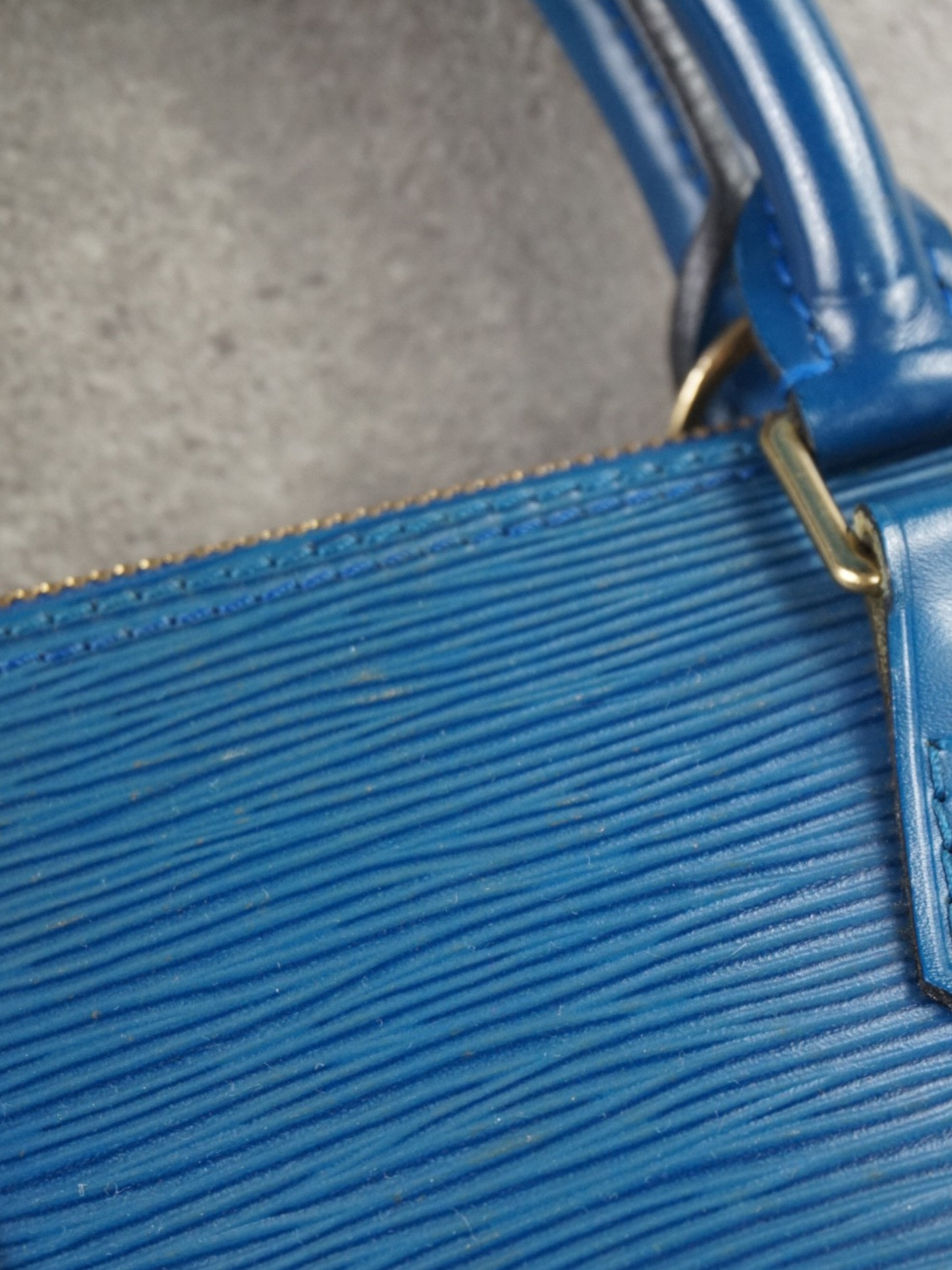 Louis Vuitton Alma PM