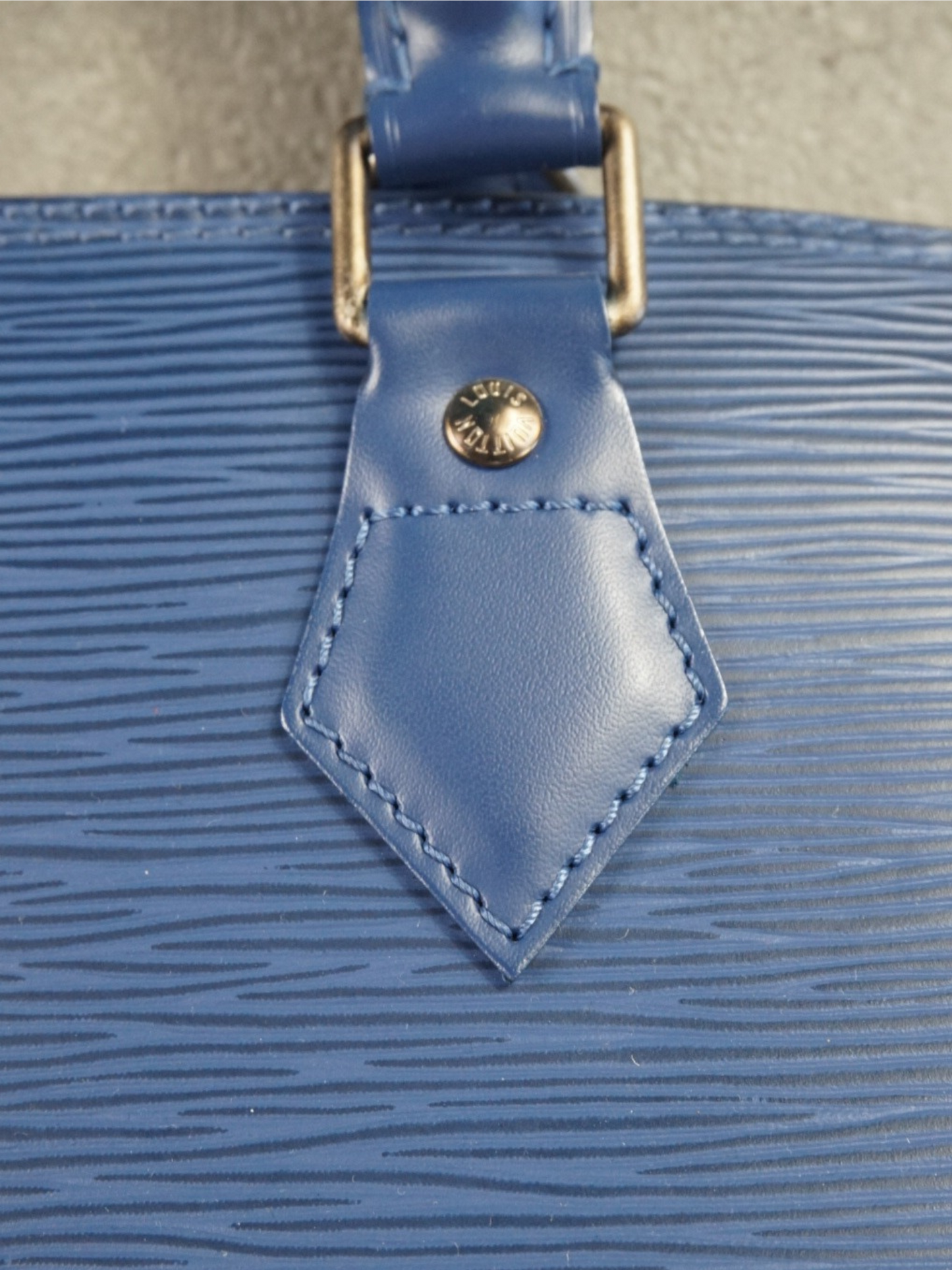 Louis Vuitton Alma PM