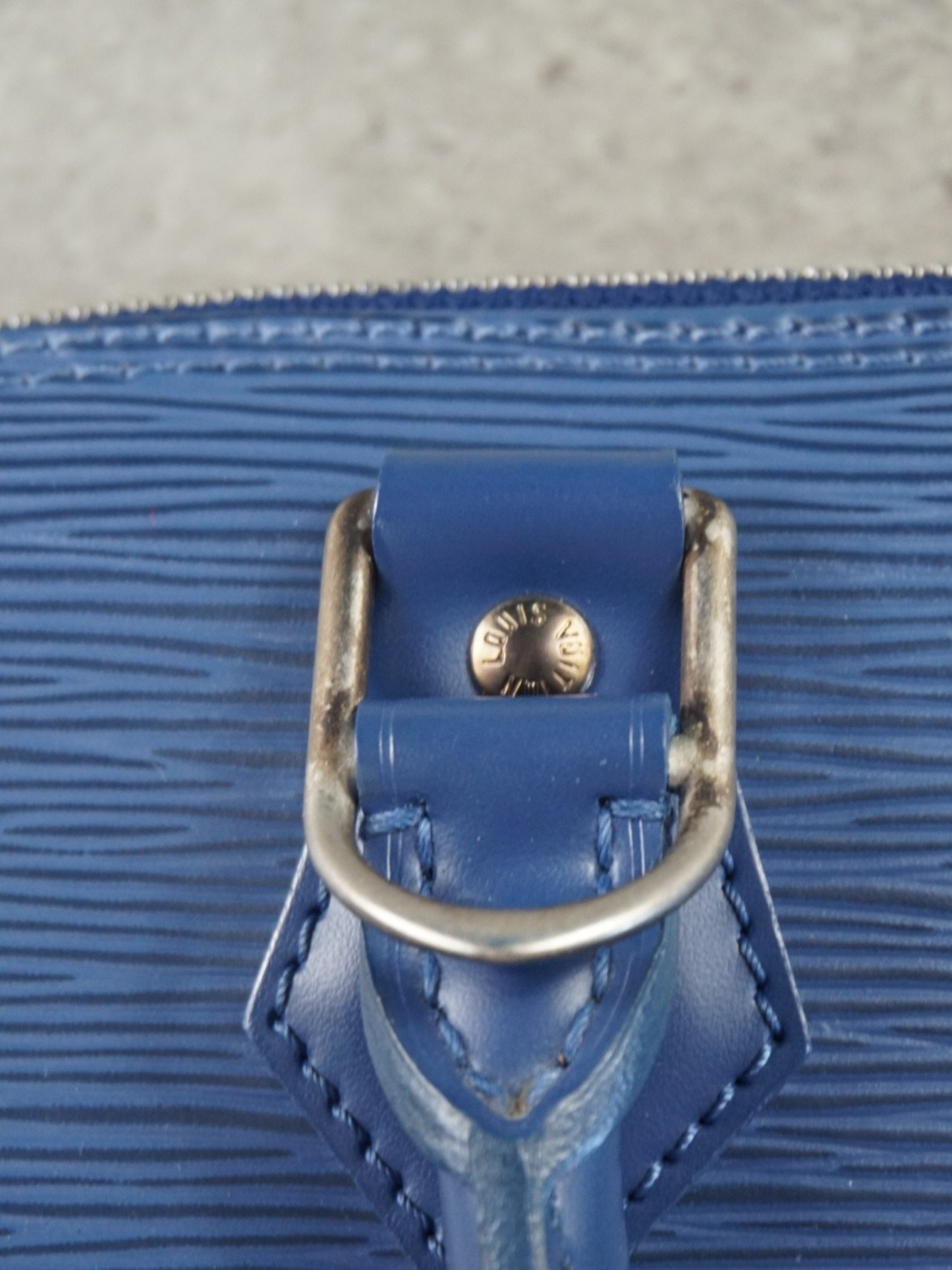 Louis Vuitton Alma PM