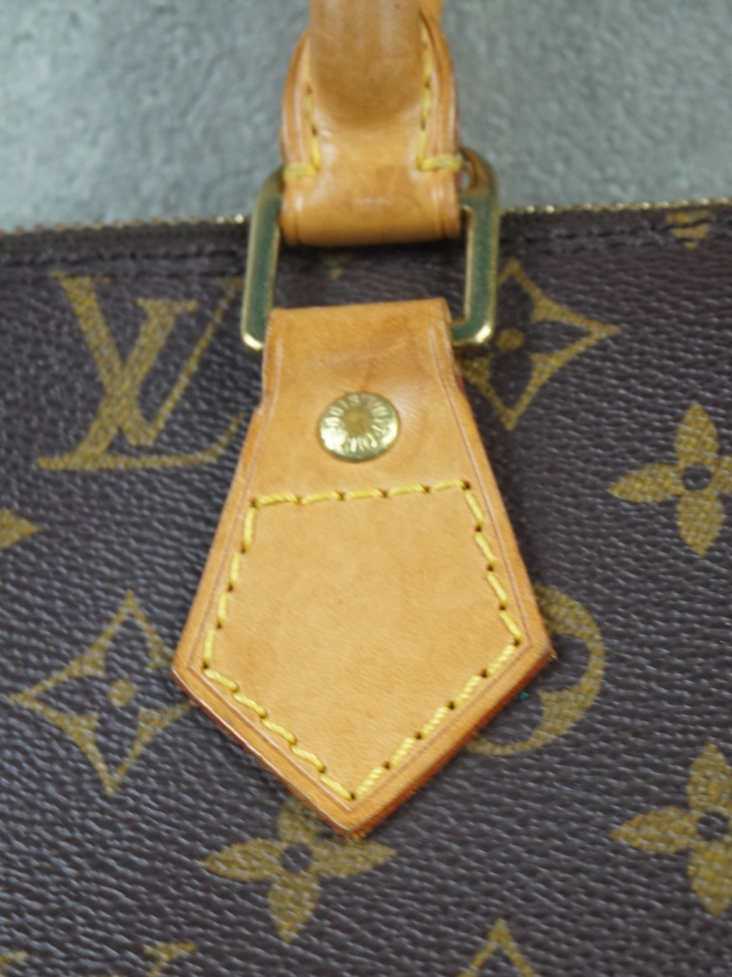 Louis Vuitton Alma PM