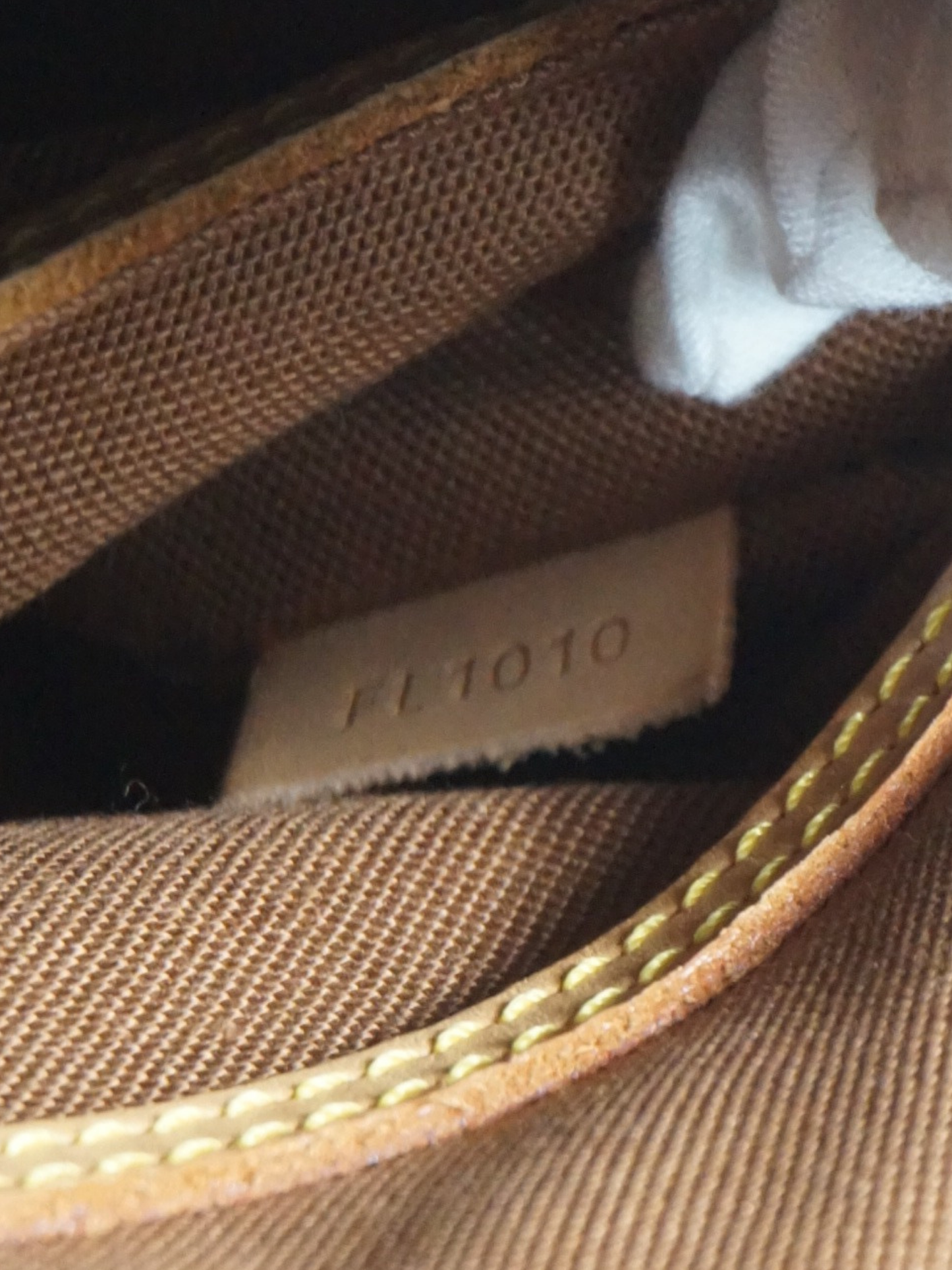 Louis Vuitton Alma PM