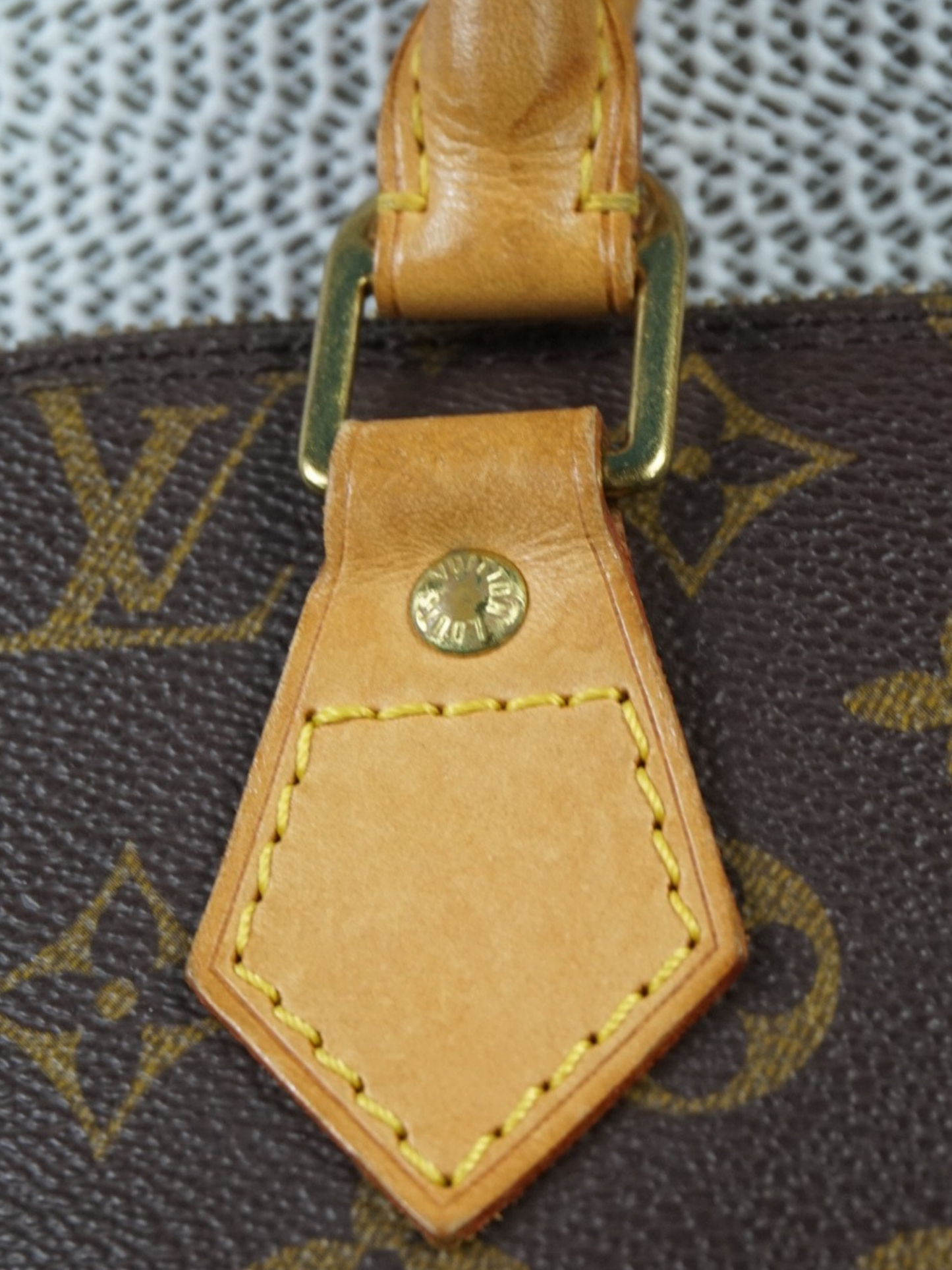 Louis Vuitton Alma PM