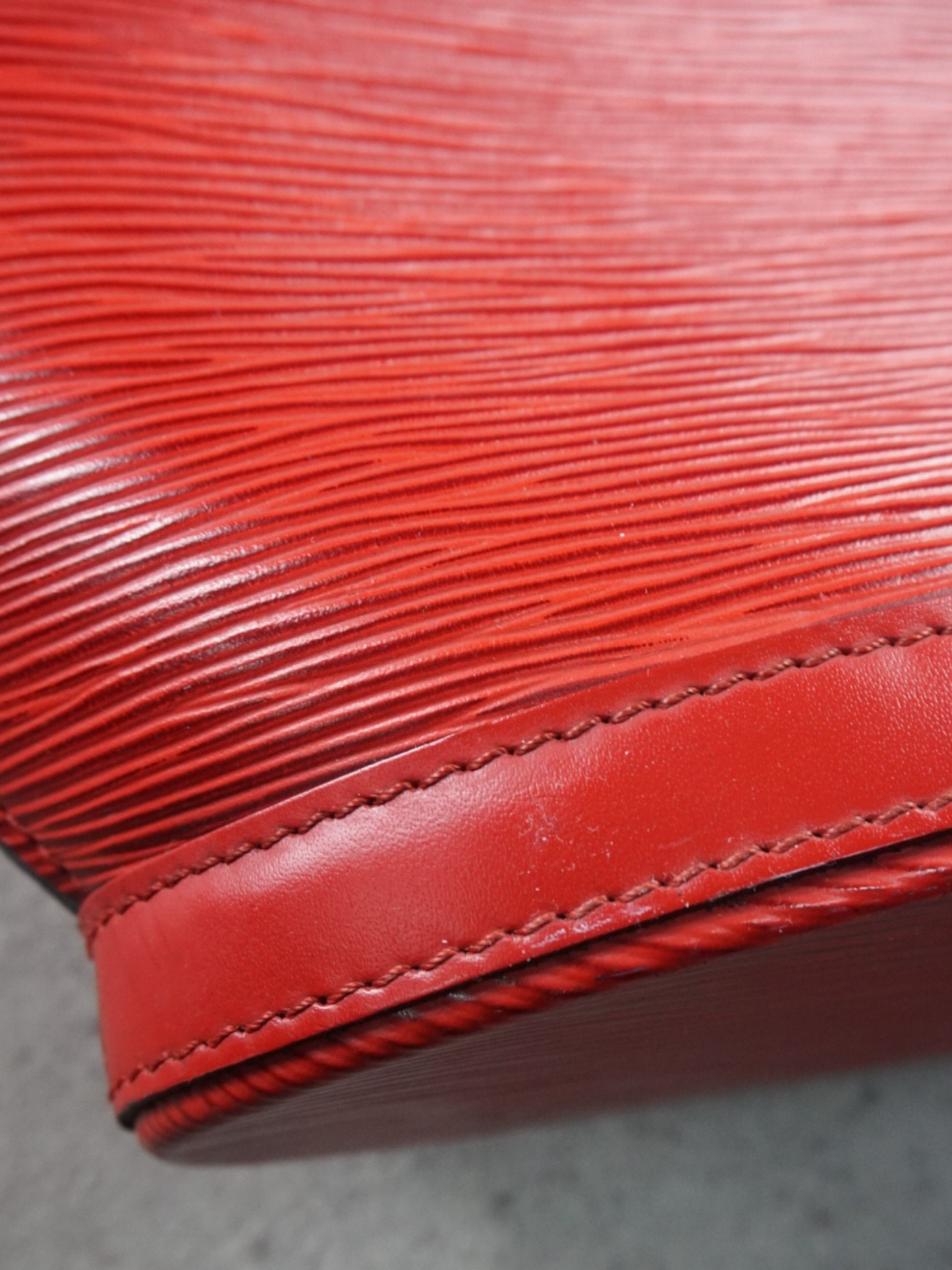Louis Vuitton Saint Jacques