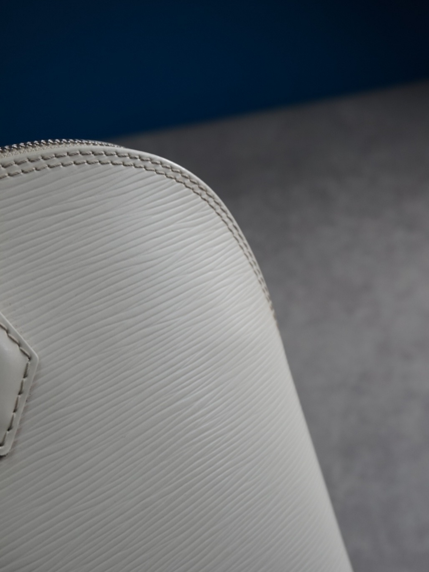 Louis Vuitton Alma PM