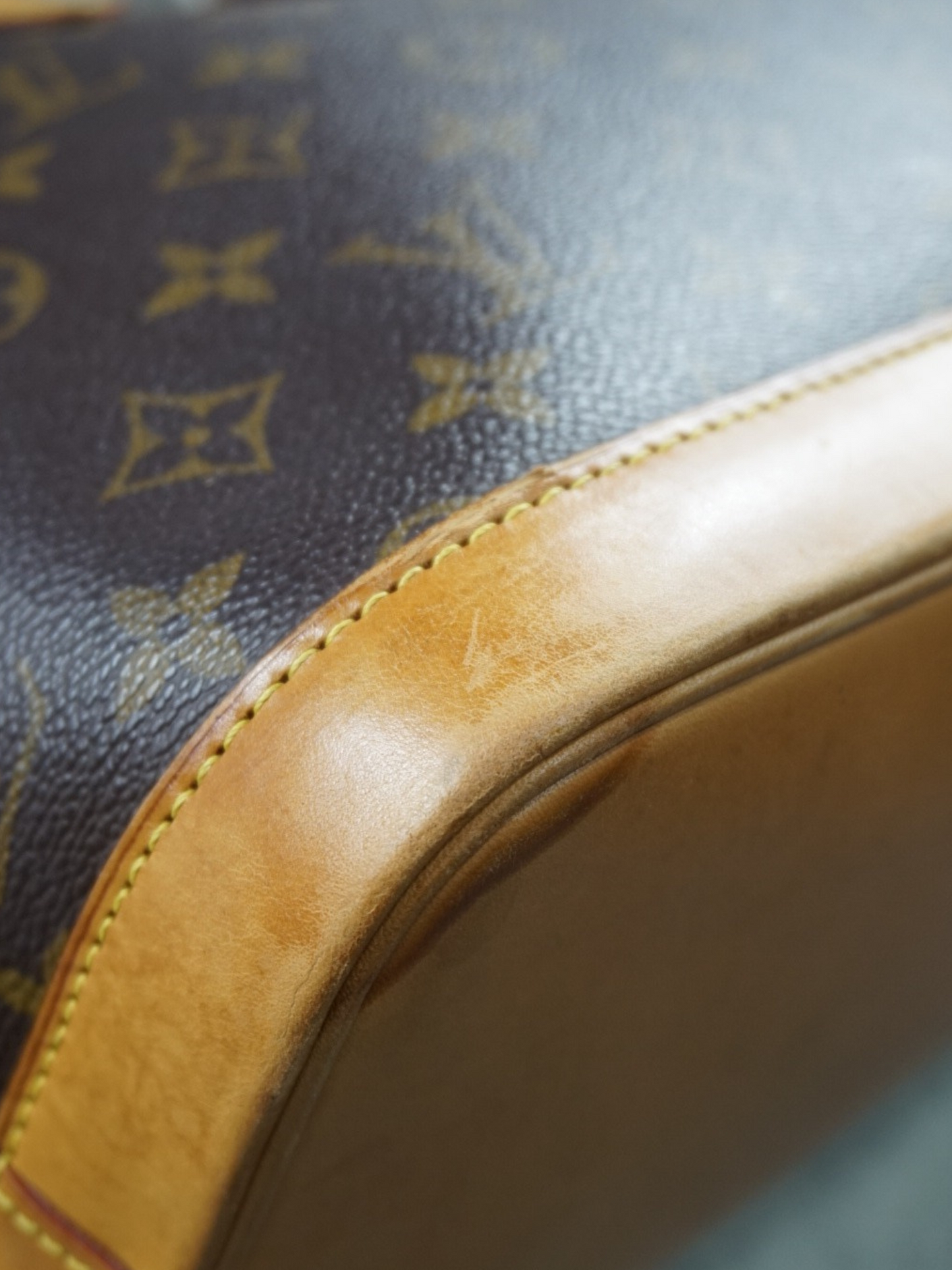 Louis Vuitton Alma PM