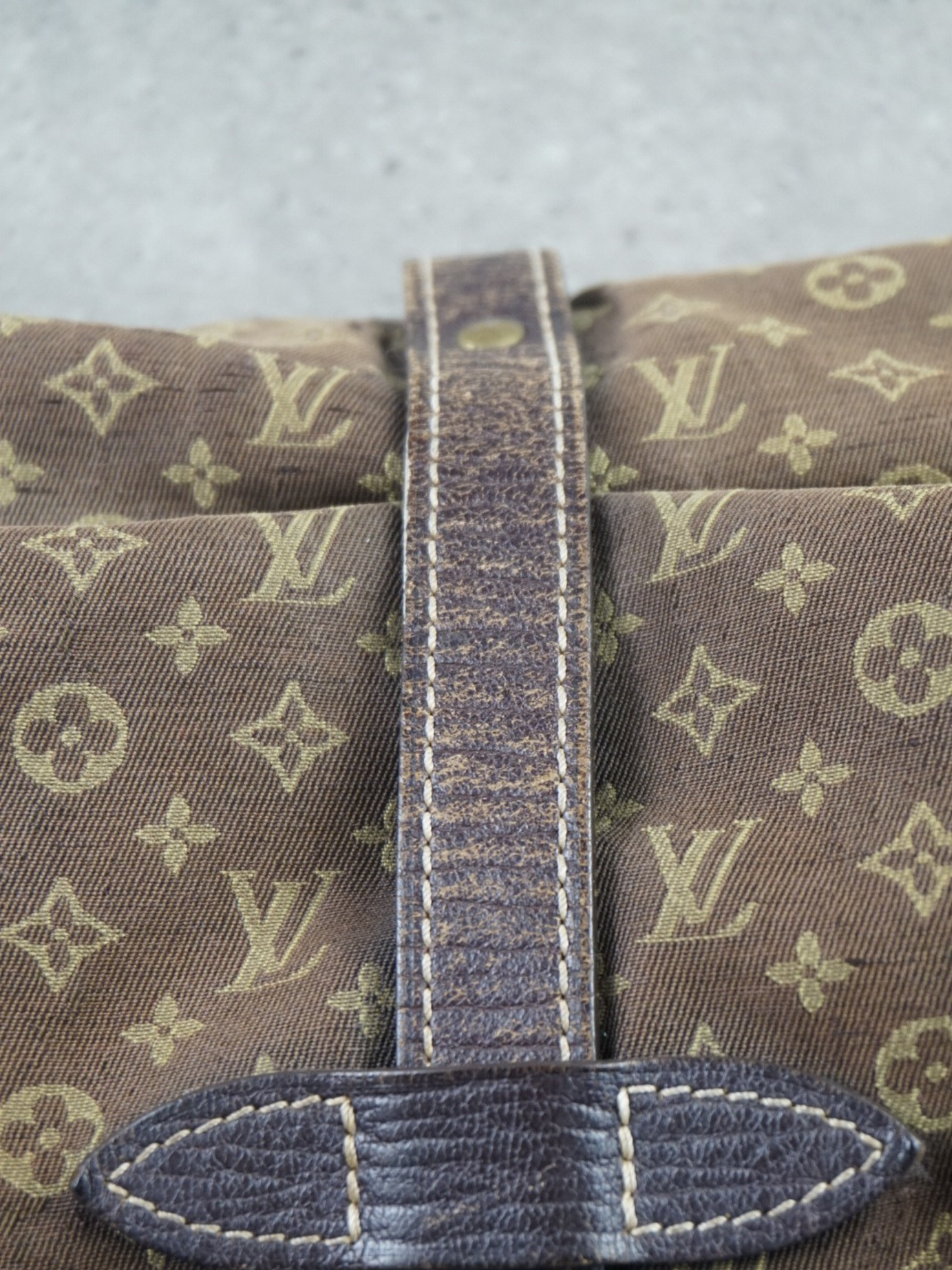 Sacoche Louis Vuitton Mini Lin Saumur 30
