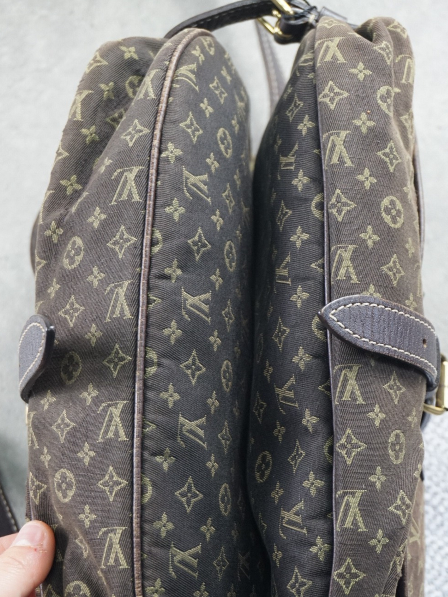 Sacoche Louis Vuitton Mini Lin Saumur 30