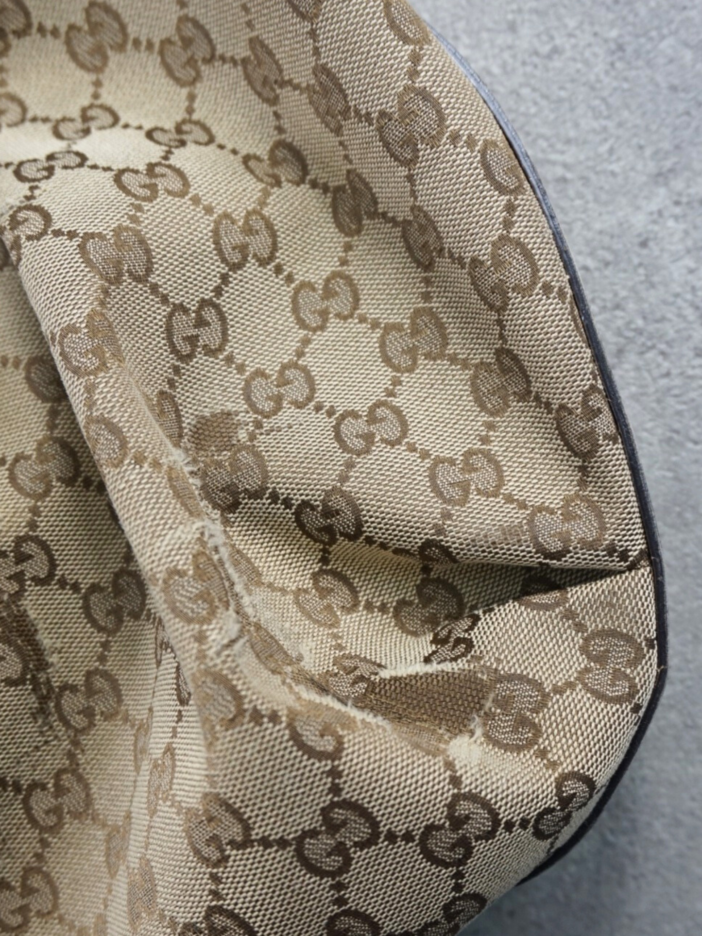Sac cabas Gucci en toile GG marron