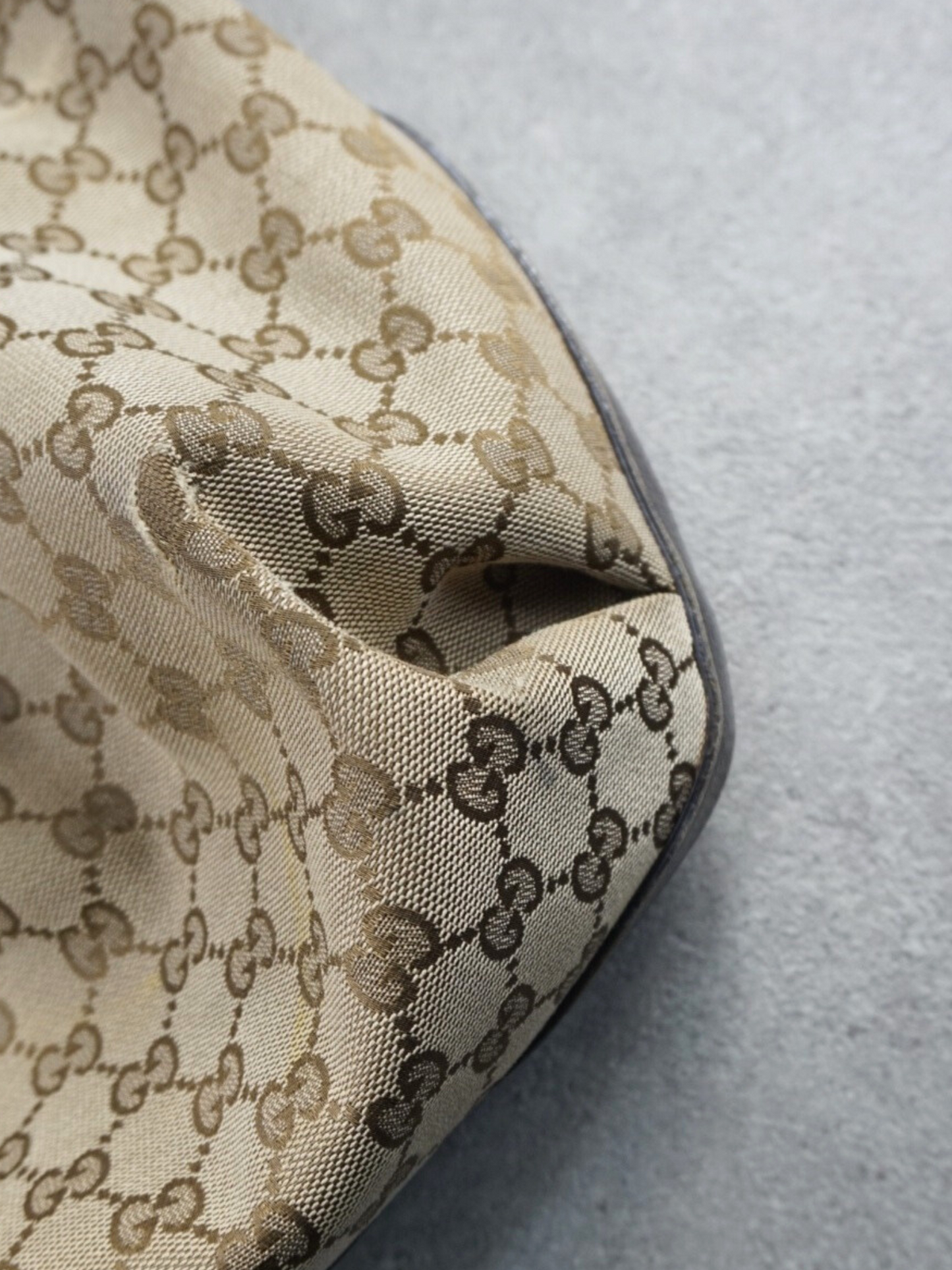 Sac cabas Gucci en toile GG marron