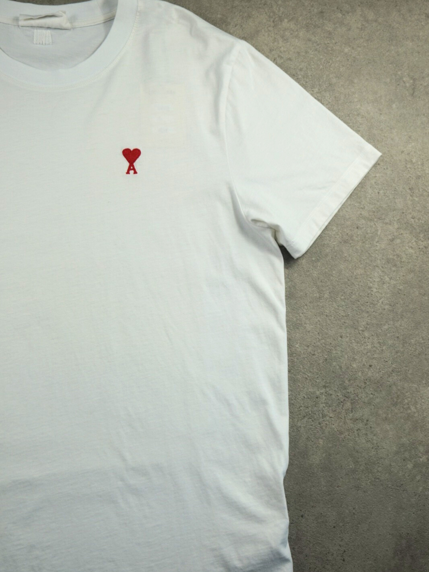 T-shirt Ami Paris (L)