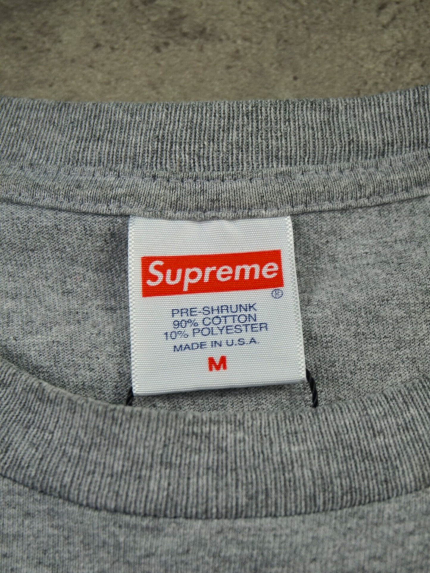 T-shirt Supreme (M)
