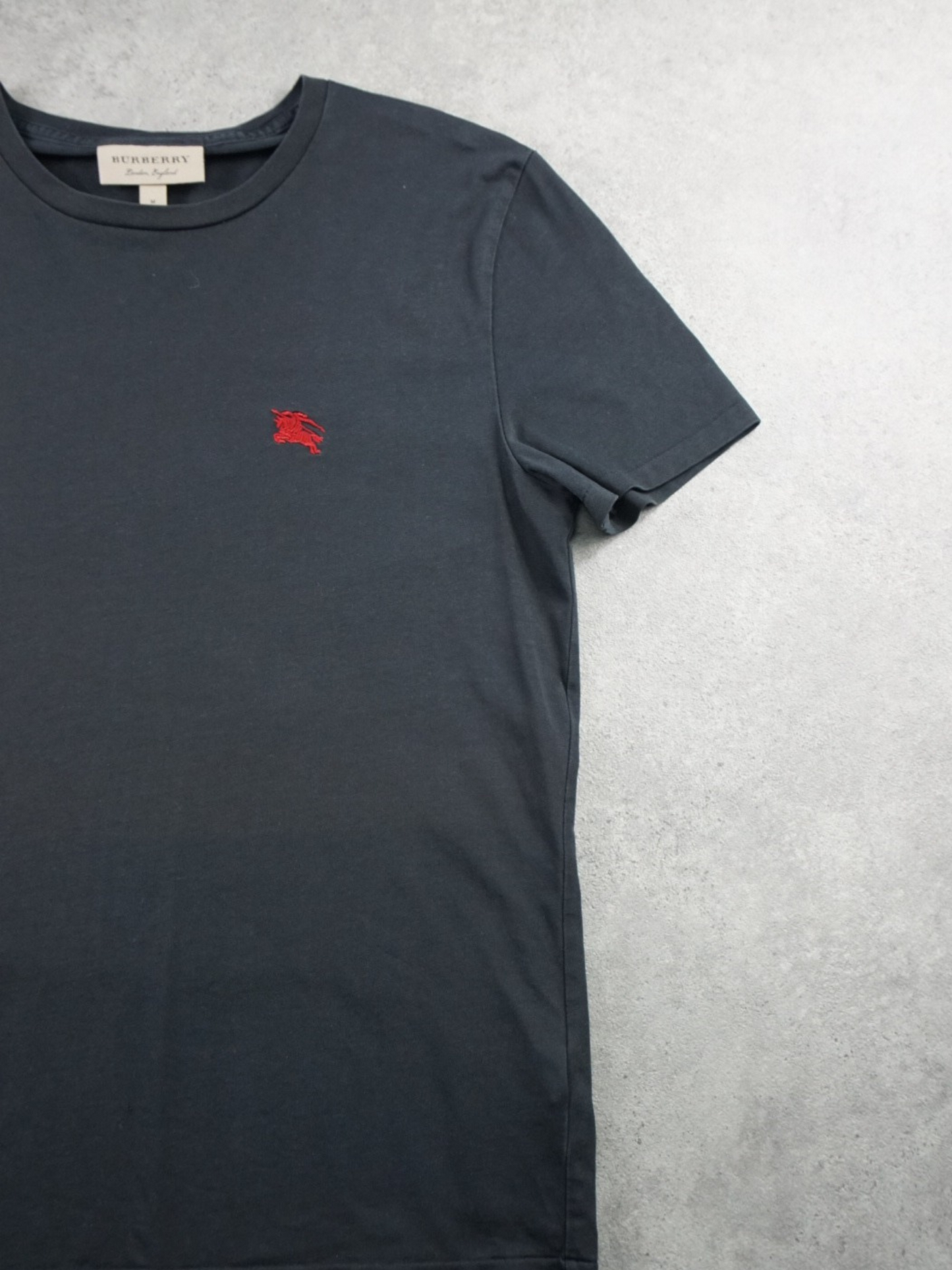 T-shirt Burberry (M)