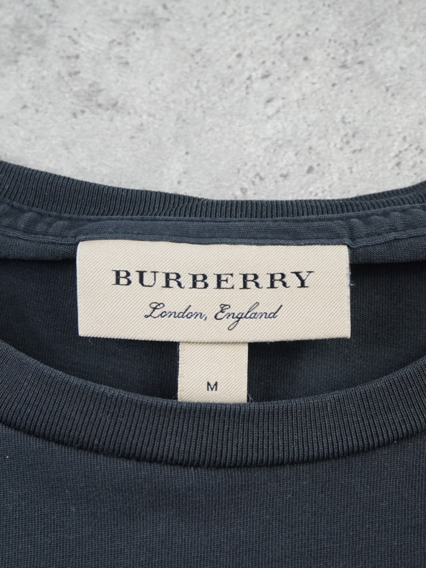 T-shirt Burberry (M)