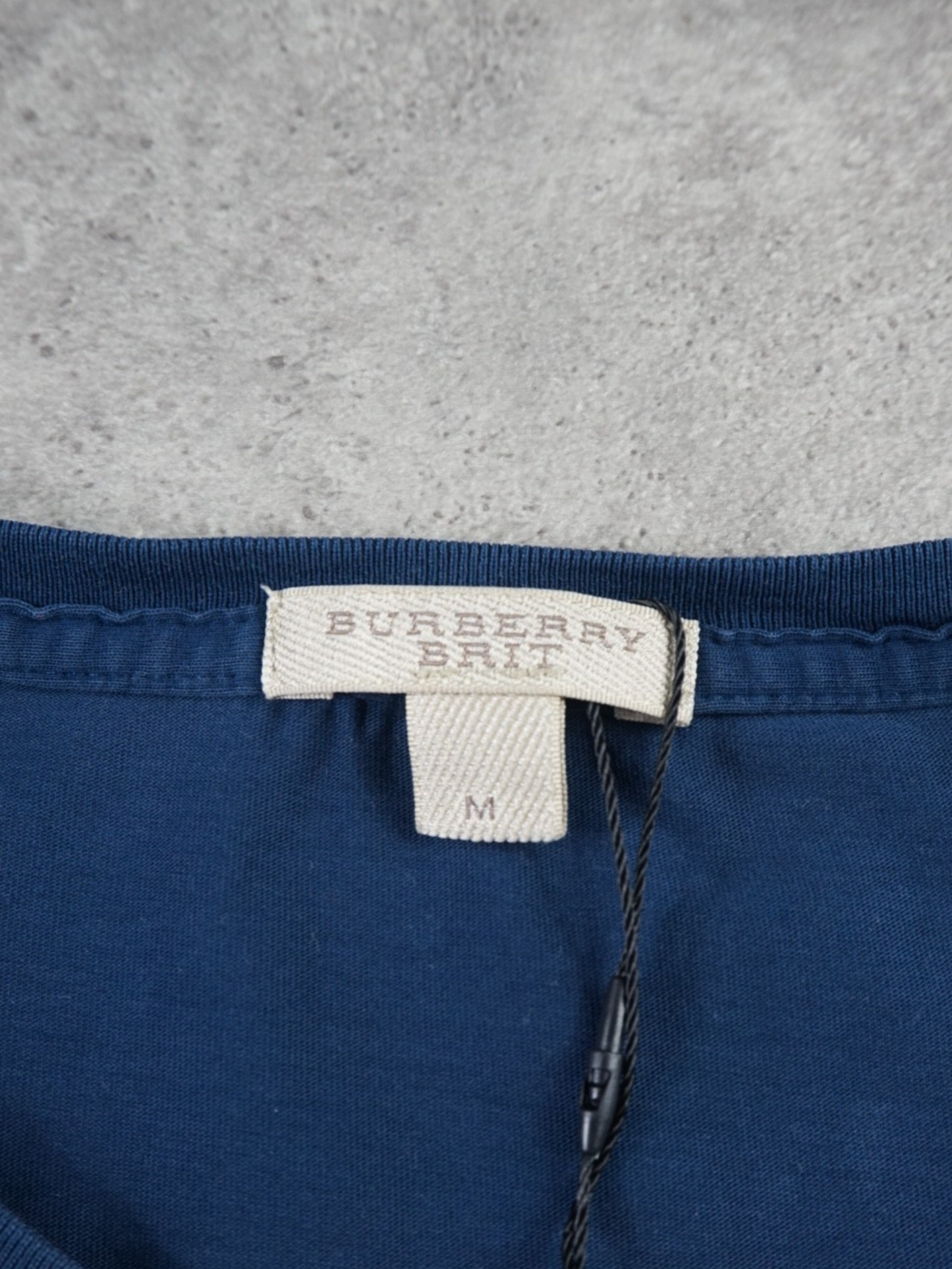 T-shirt Burberry (M)