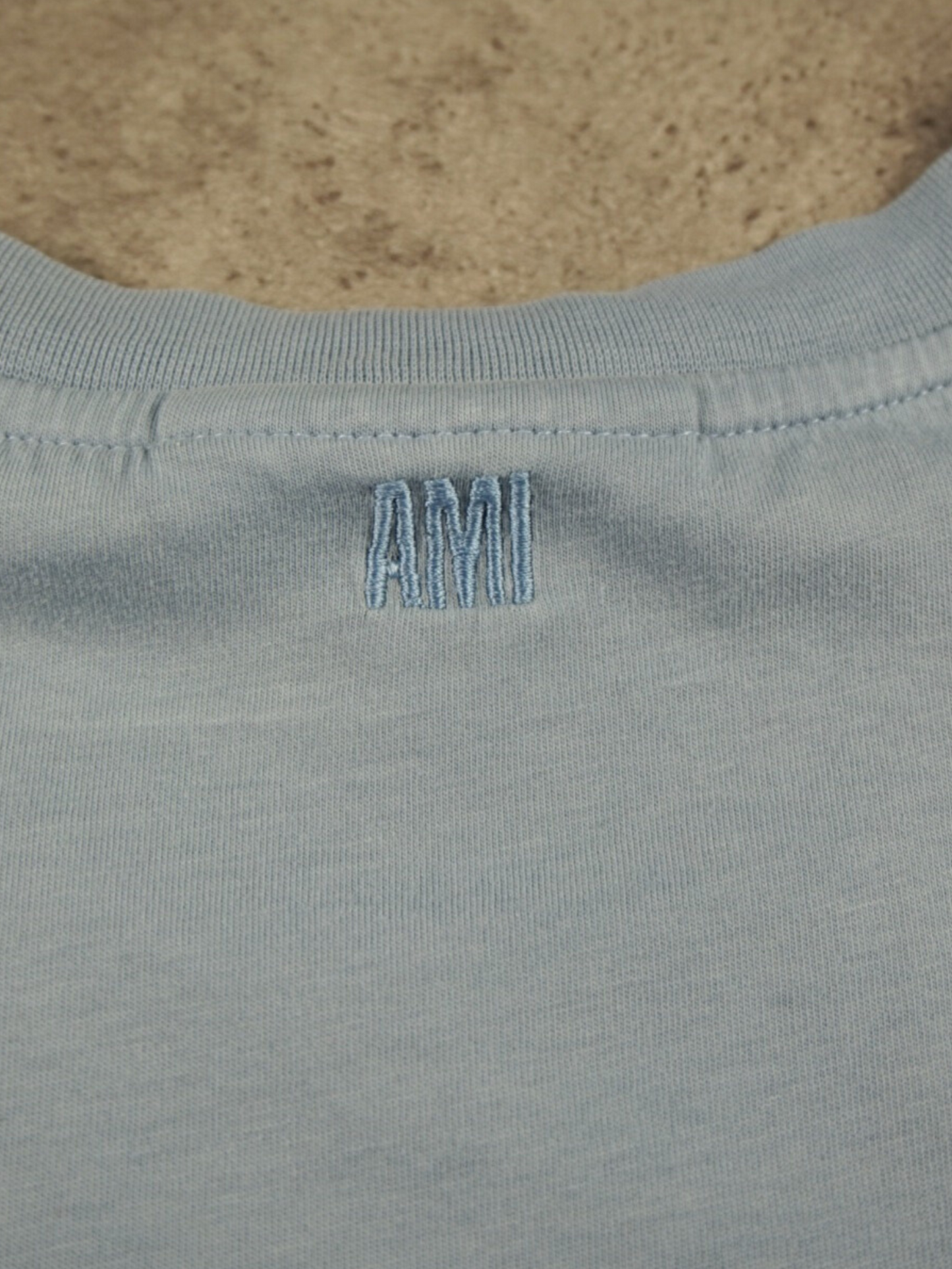 T-shirt Ami Paris (M)