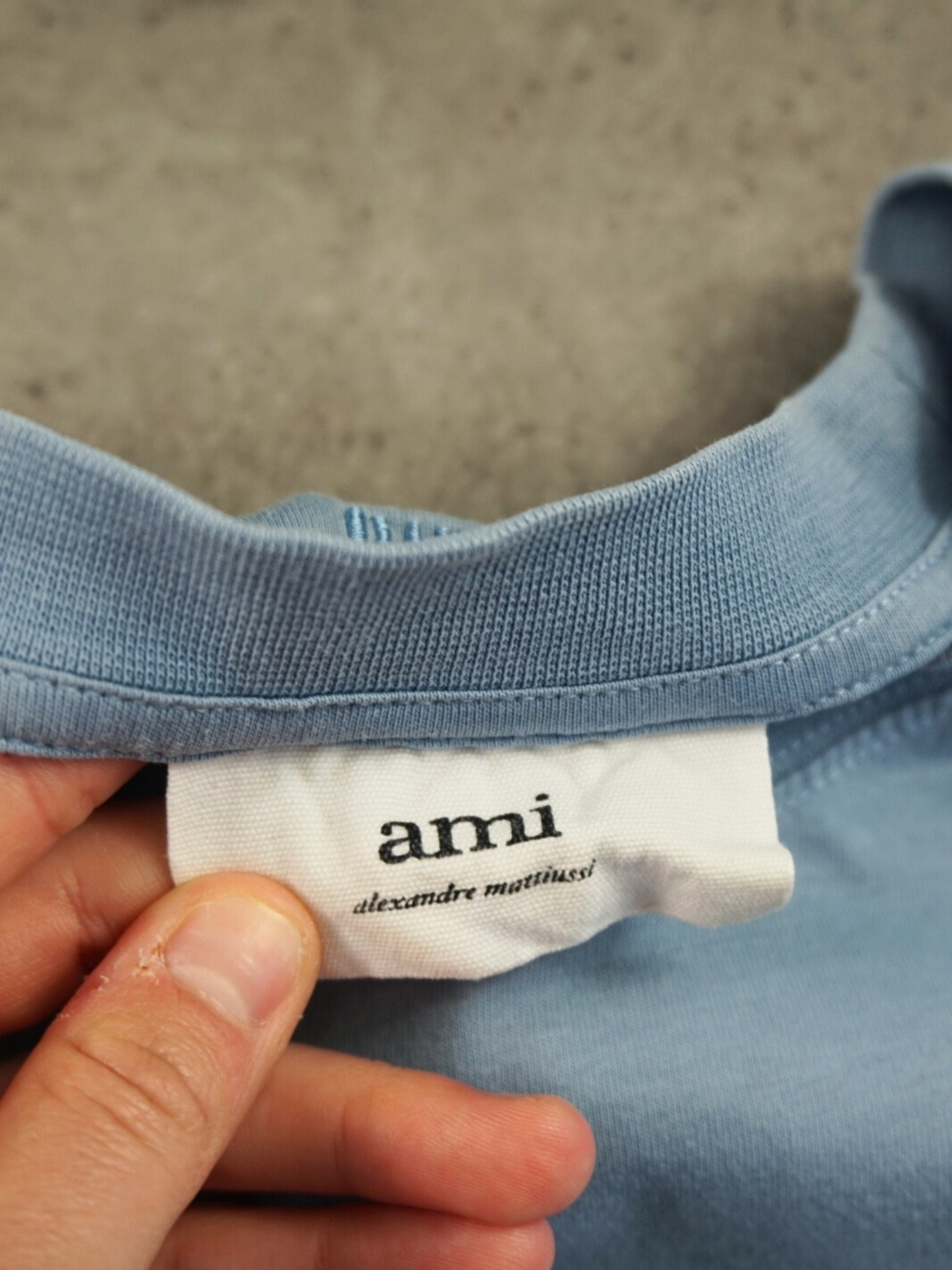 T-shirt Ami Paris (M)