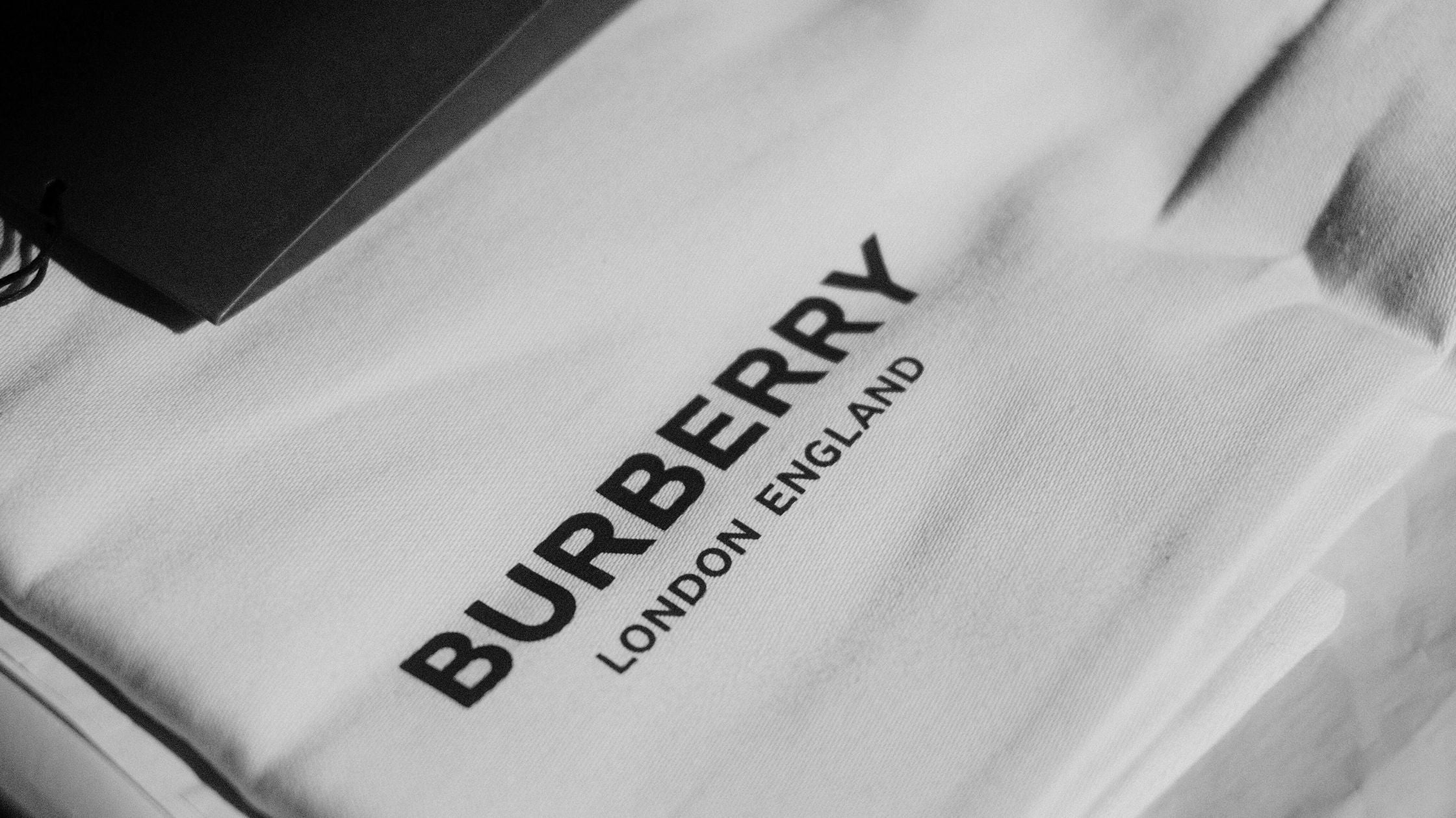 Guide pour trouver du Burberry de seconde main authentique