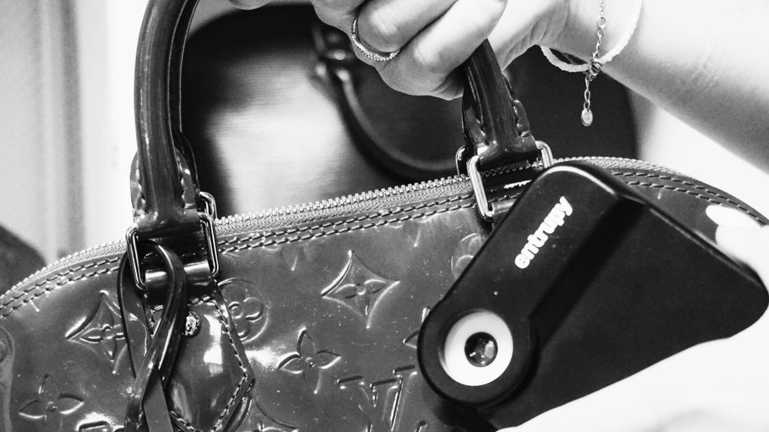 Certificat authenticité luxe : acheter des articles authentiques