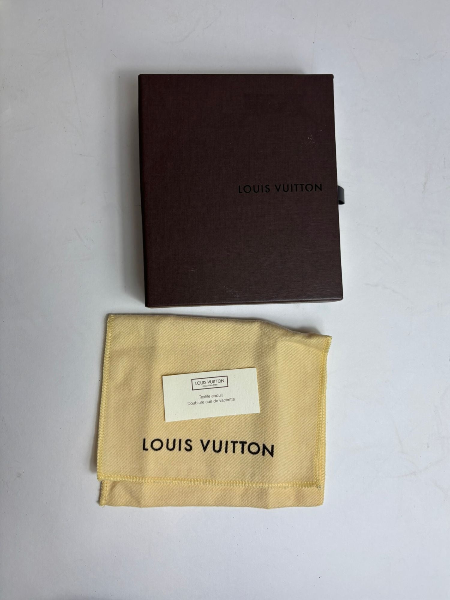 Portefeuille Multiple Damier Ébène Louis Vuitton