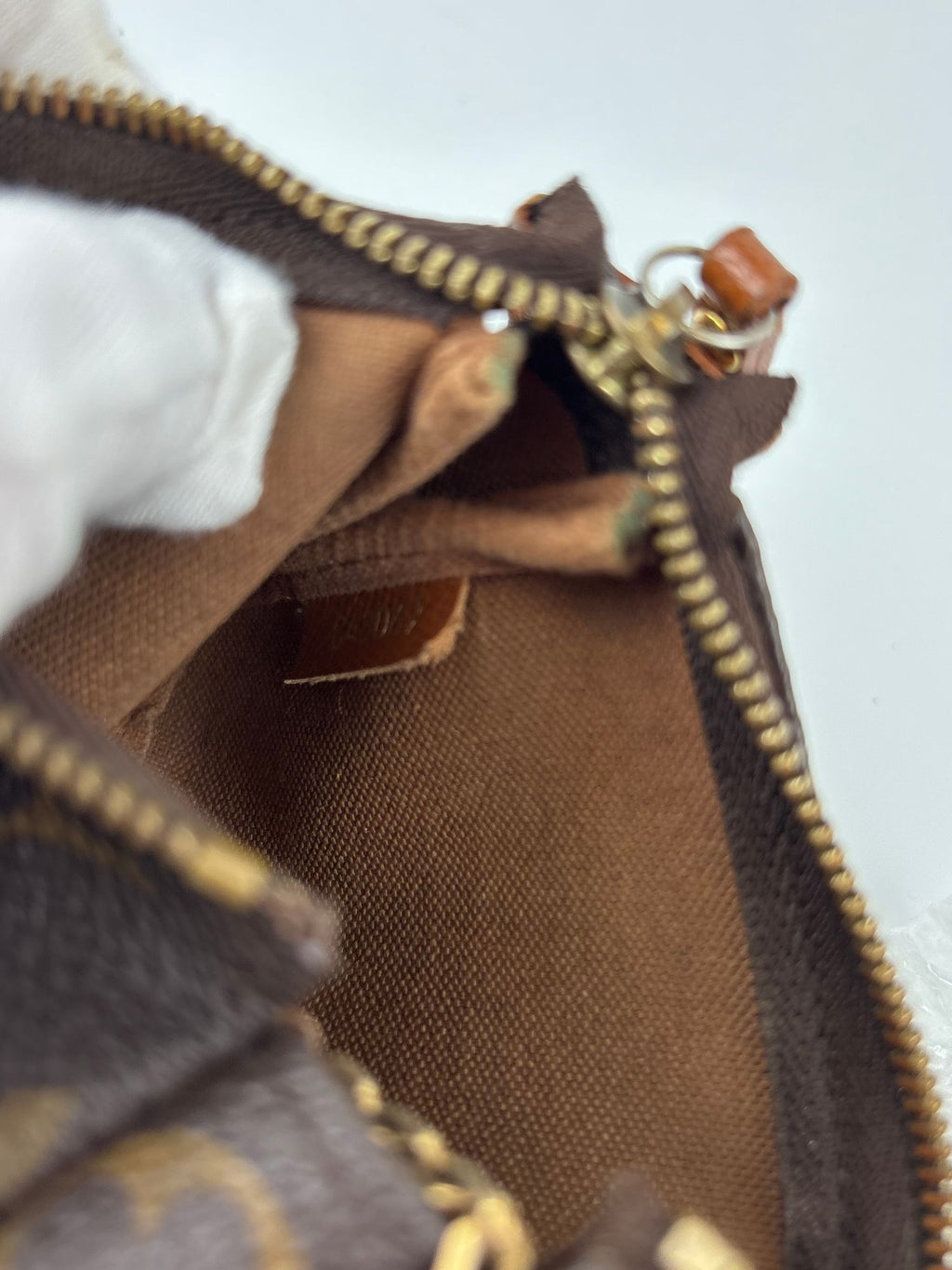Mini pochette Louis Vuitton édition limitée Wardrobe Trunks