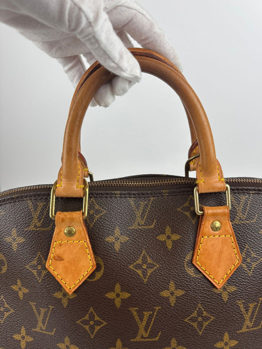 Alma PM Louis Vuitton