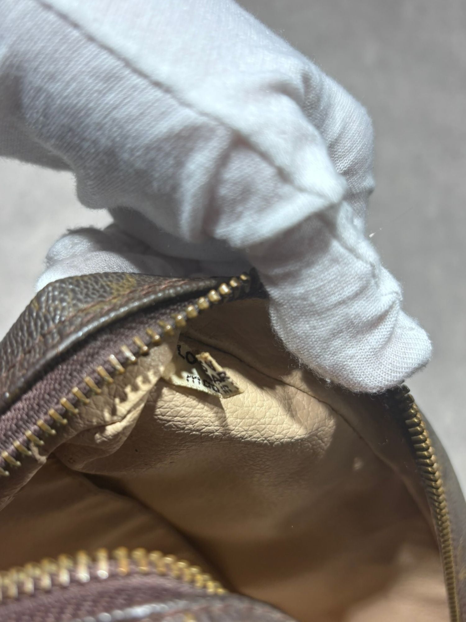 Trousse de toilette Louis Vuitton