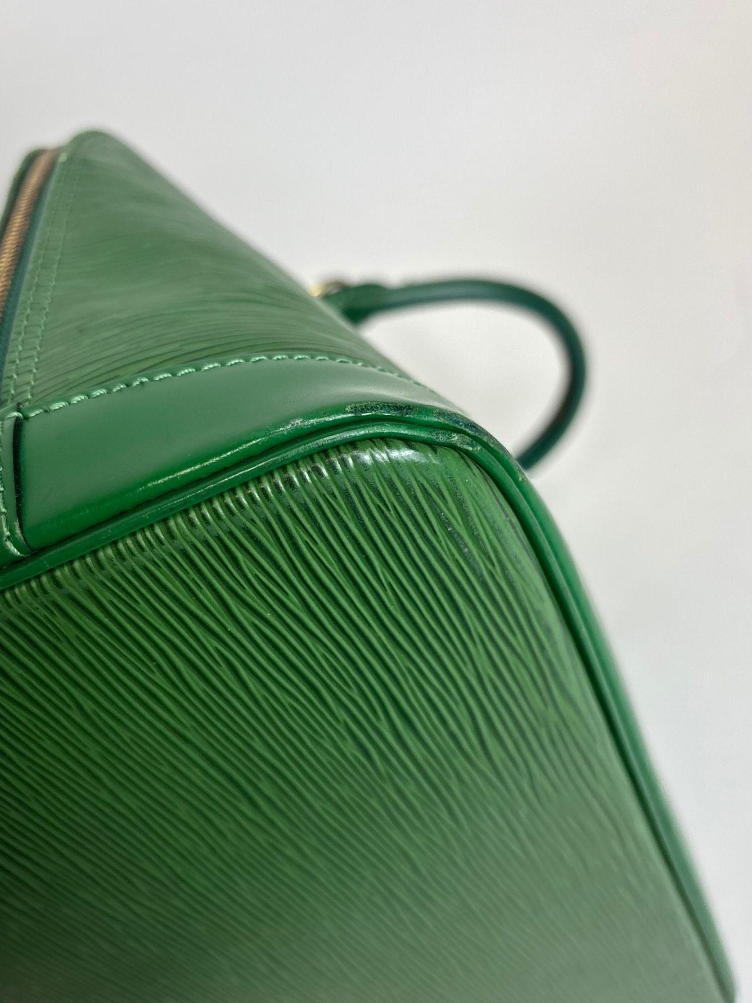 Sac Alma PM cuir Épi Louis Vuitton