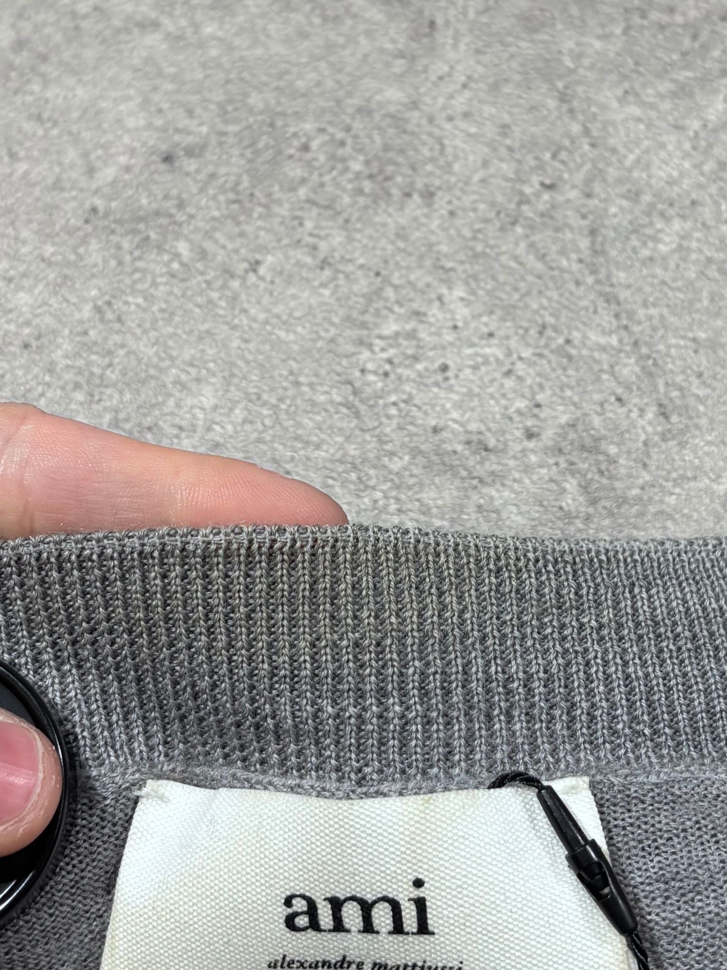 Pull fin gris AMI Paris (M)