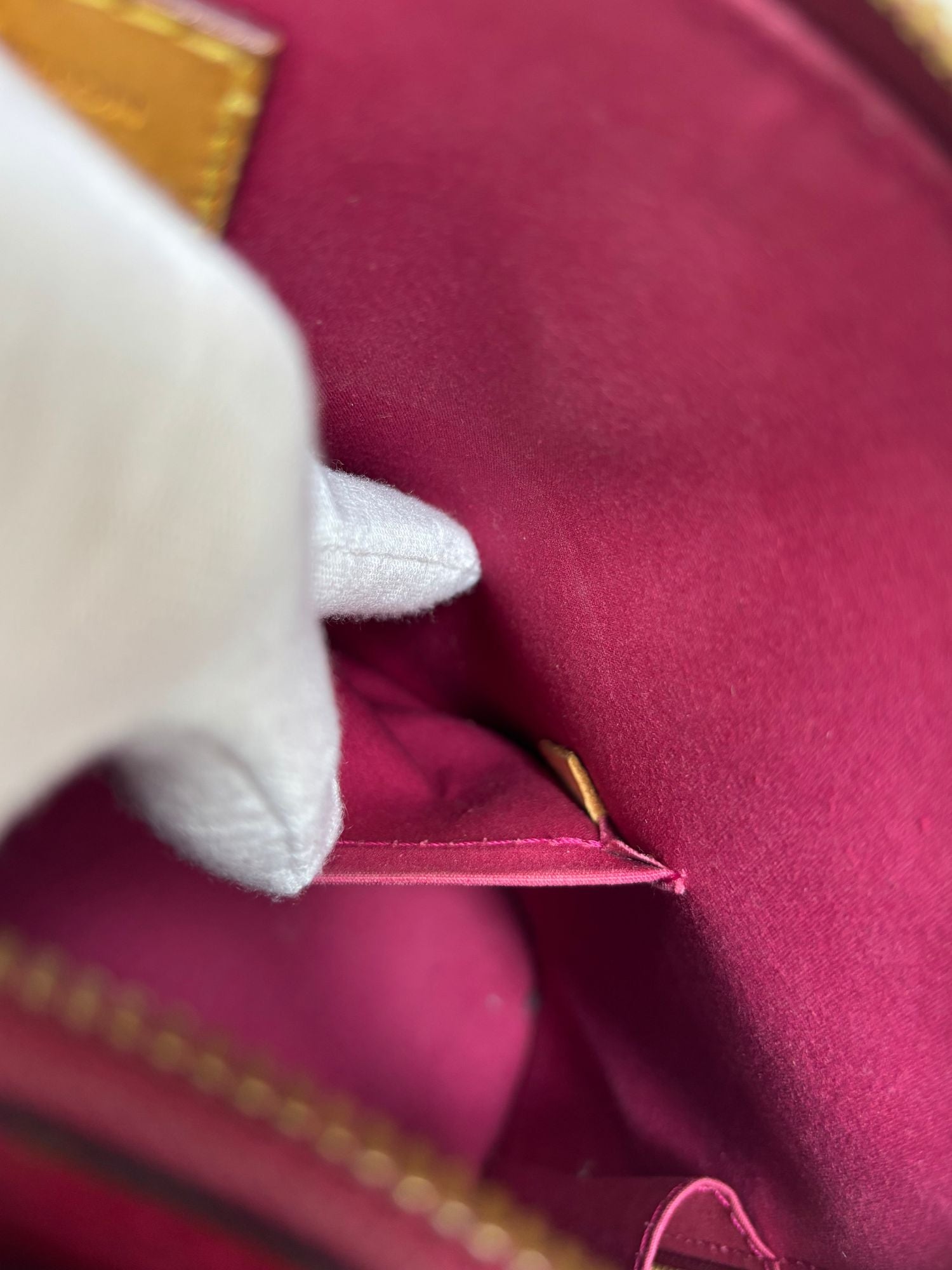 Sac Alma PM Louis Vuitton cuir vernis
