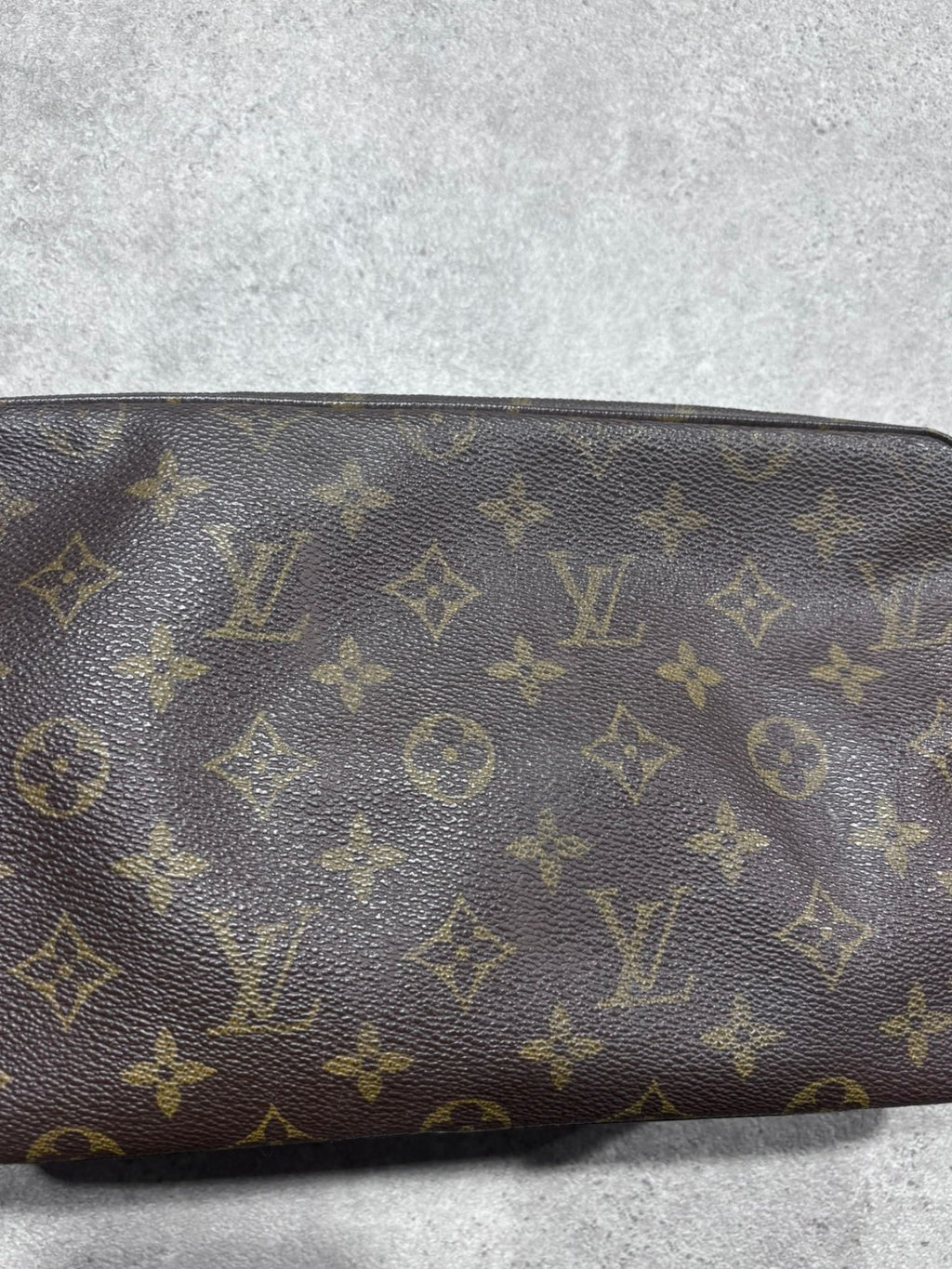 Trousse de toilette Louis Vuitton