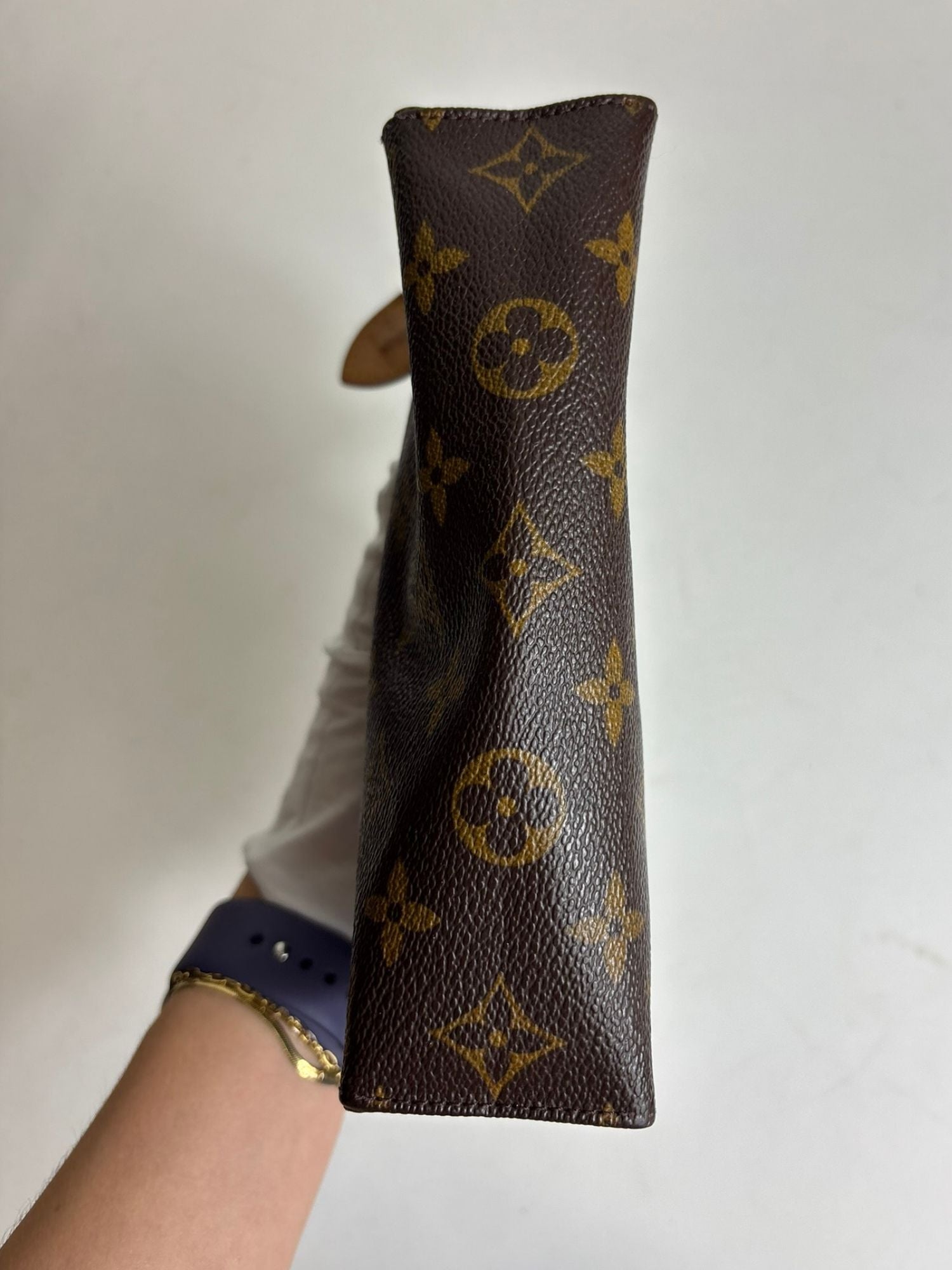 Pochette Louis Vuitton monogramme
