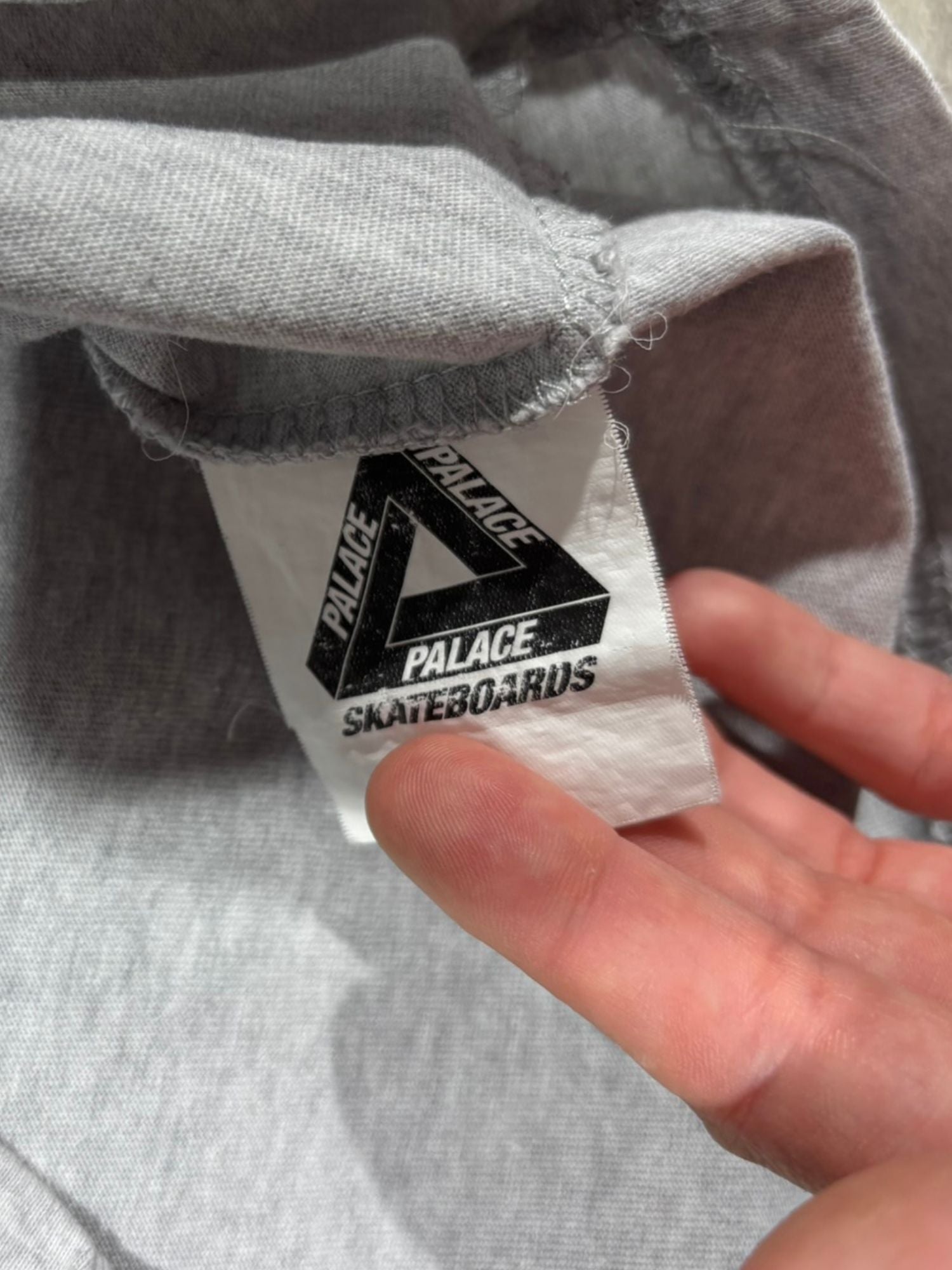 T-shirt Palace pendentif (S)
