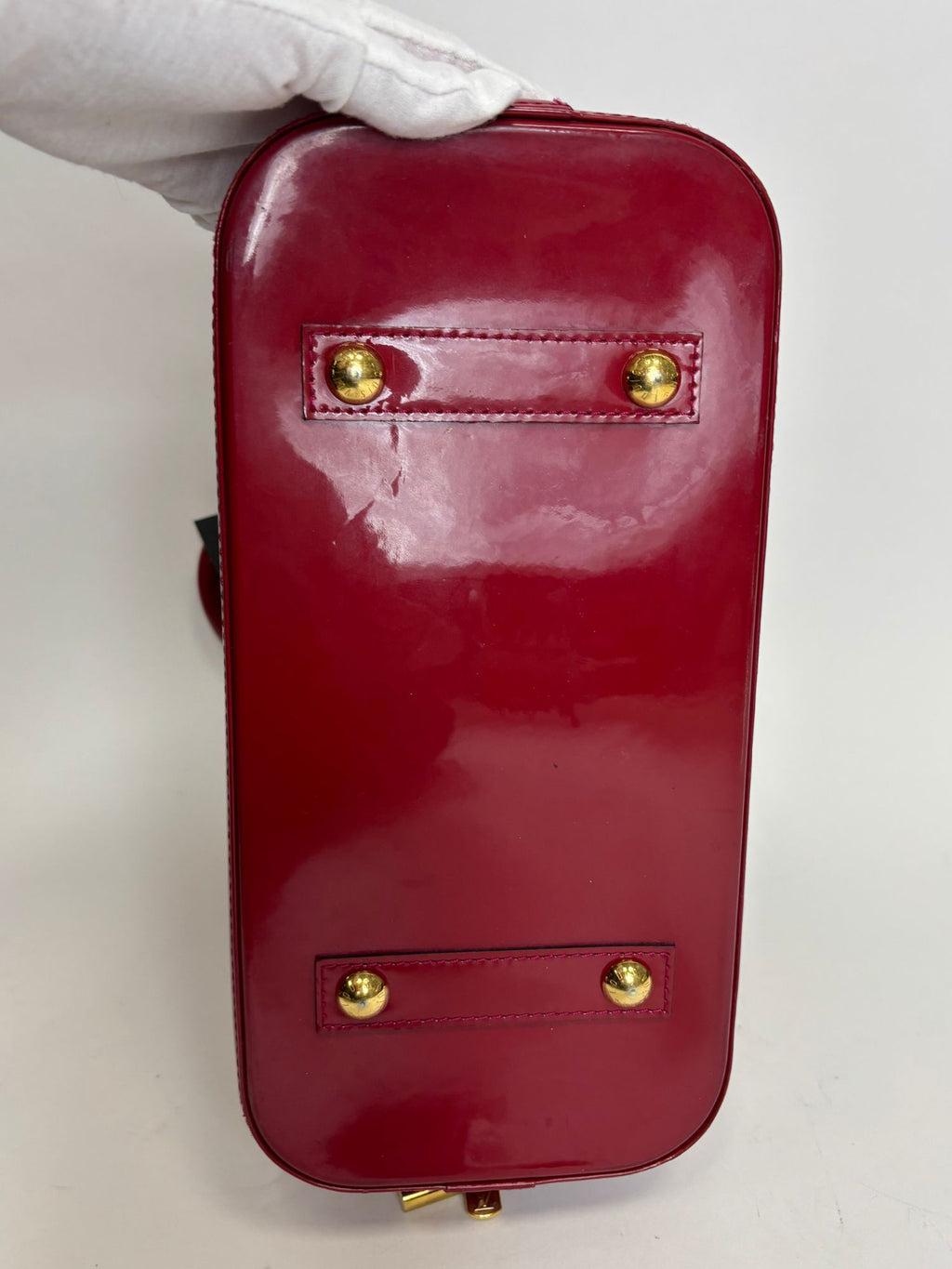 Sac Alma PM Louis Vuitton cuir vernis
