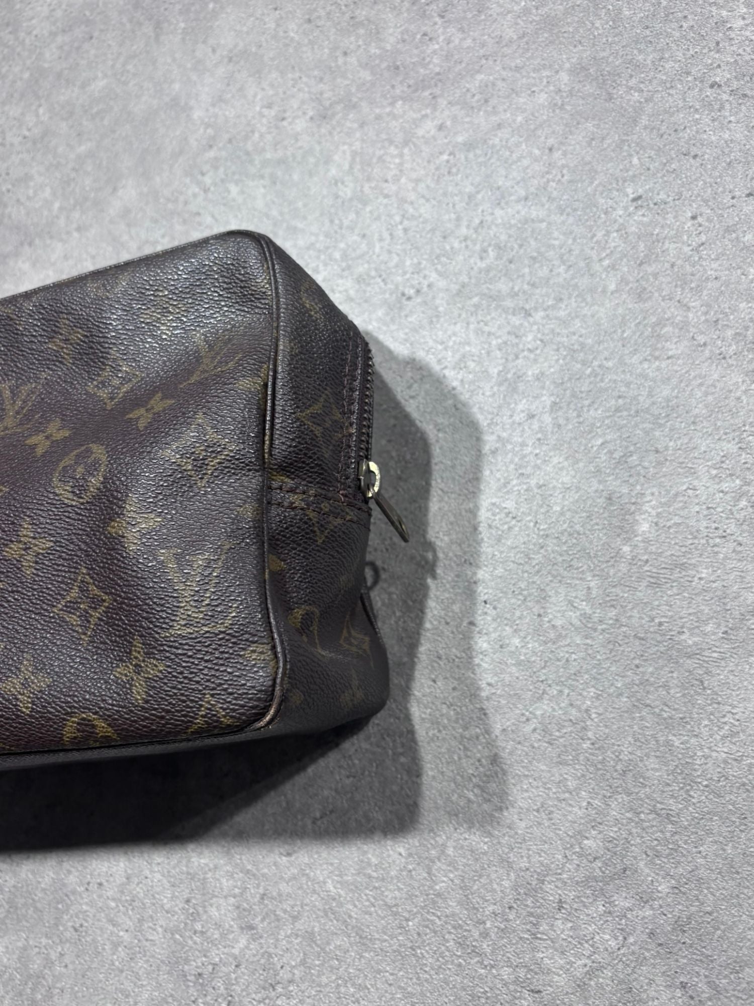 Trousse de toilette Louis Vuitton