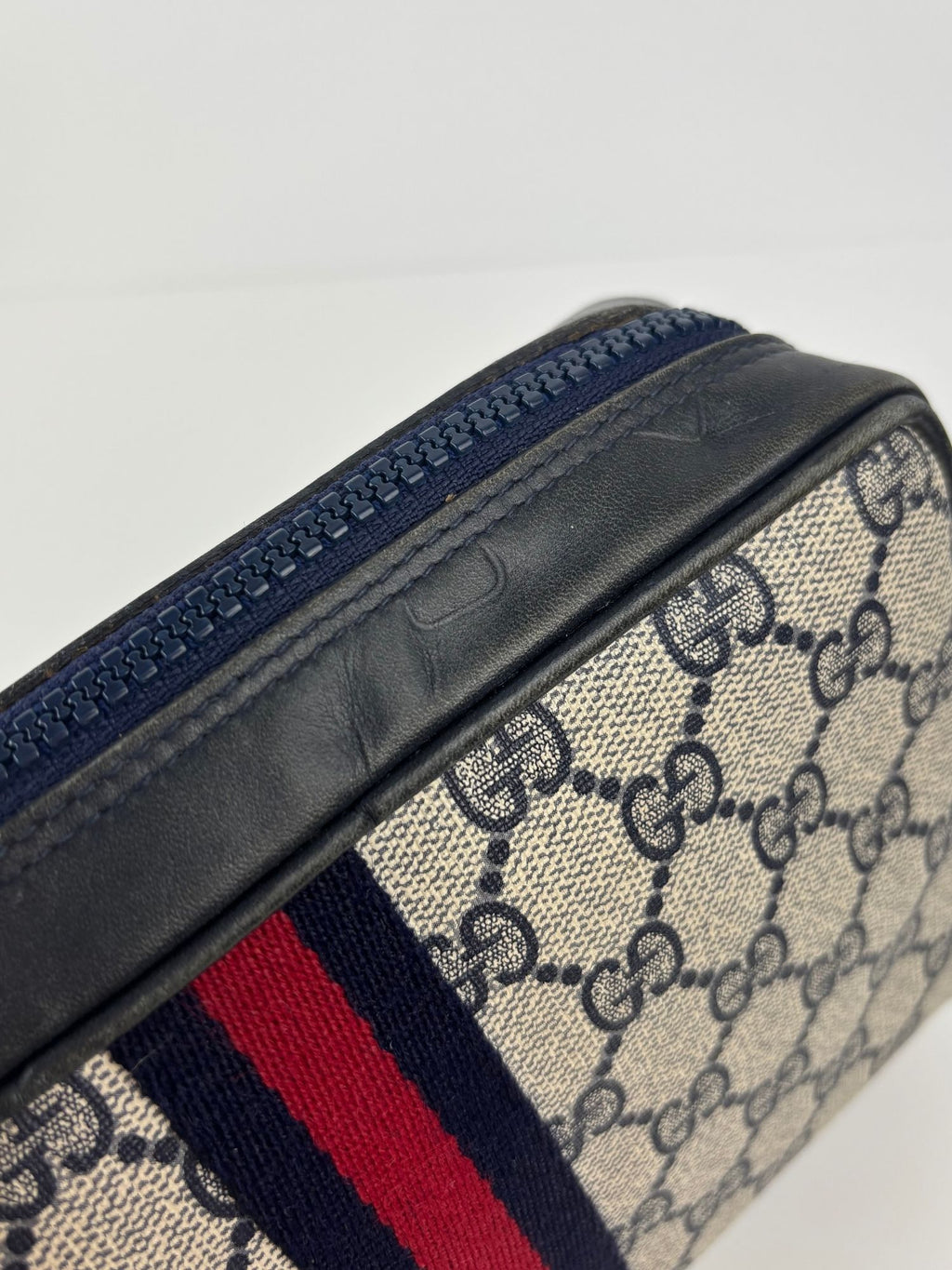 Pochette de toilette Gucci