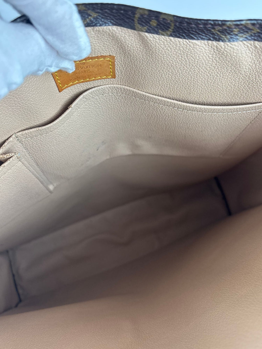 Louis Vuitton Sac plat