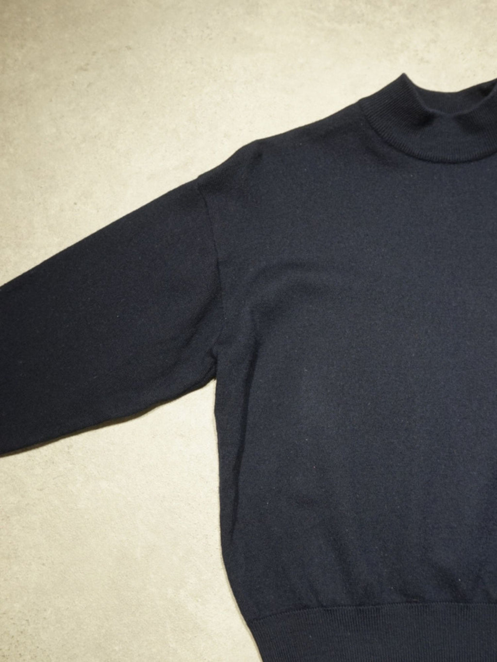 Pull col roulé bleu marine Lacoste (S femme)