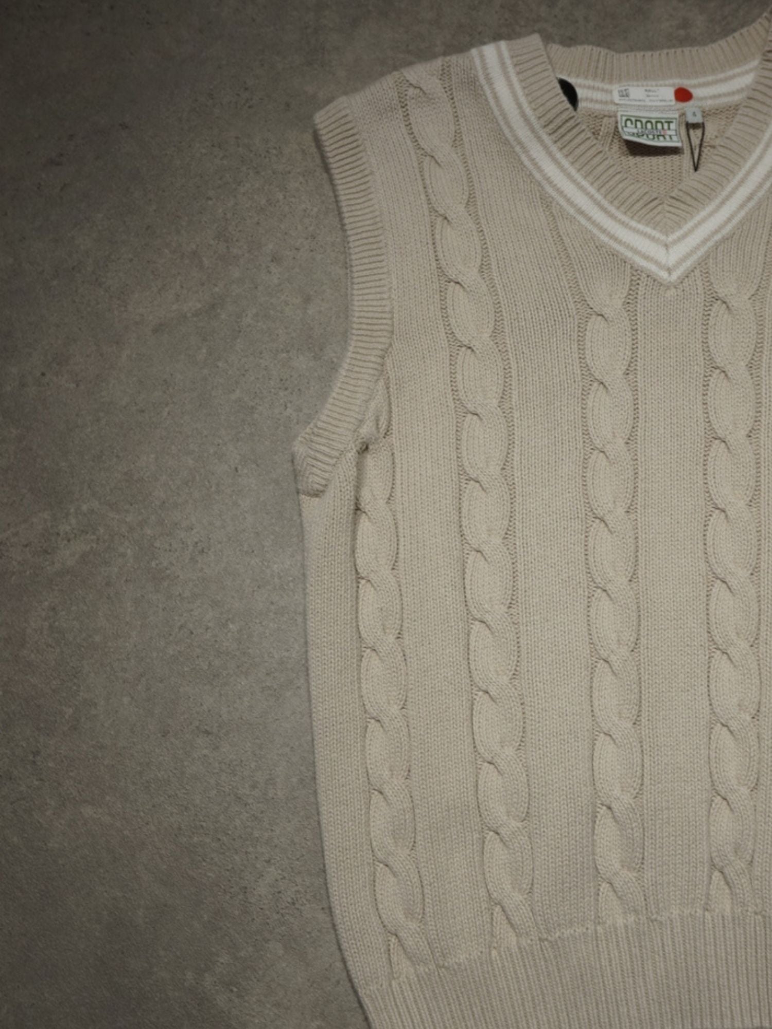 Pull sans manche Lacoste (M)