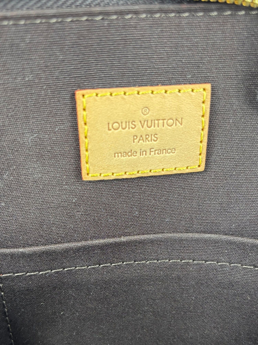Alma PM cuir vernis Amarante Louis Vuitton