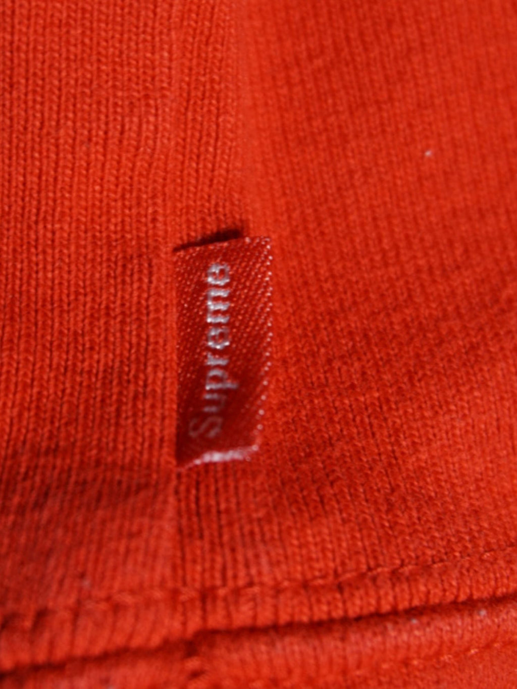 Sweat Supreme rouge (L)
