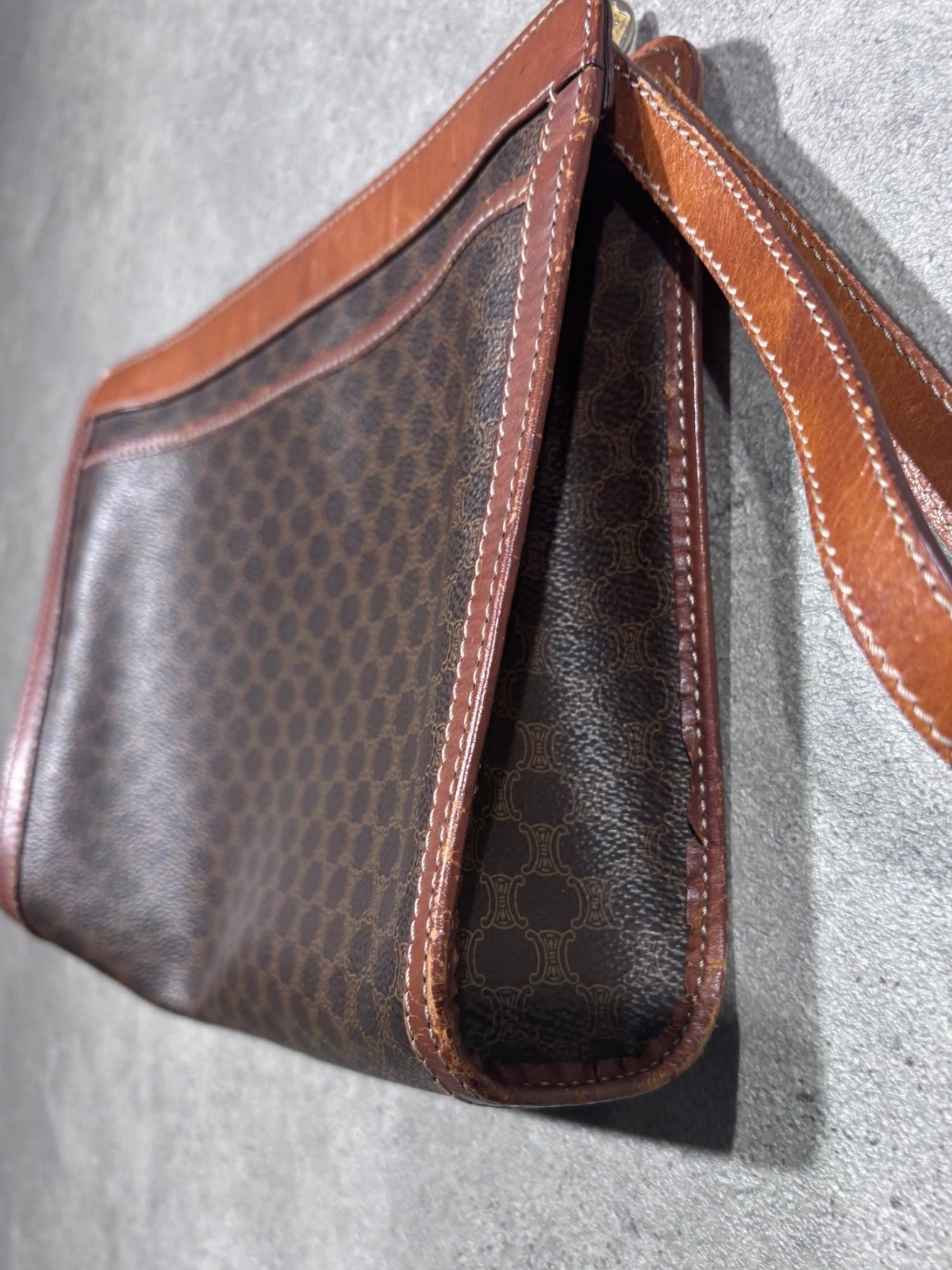 Pochette Céline Macadam