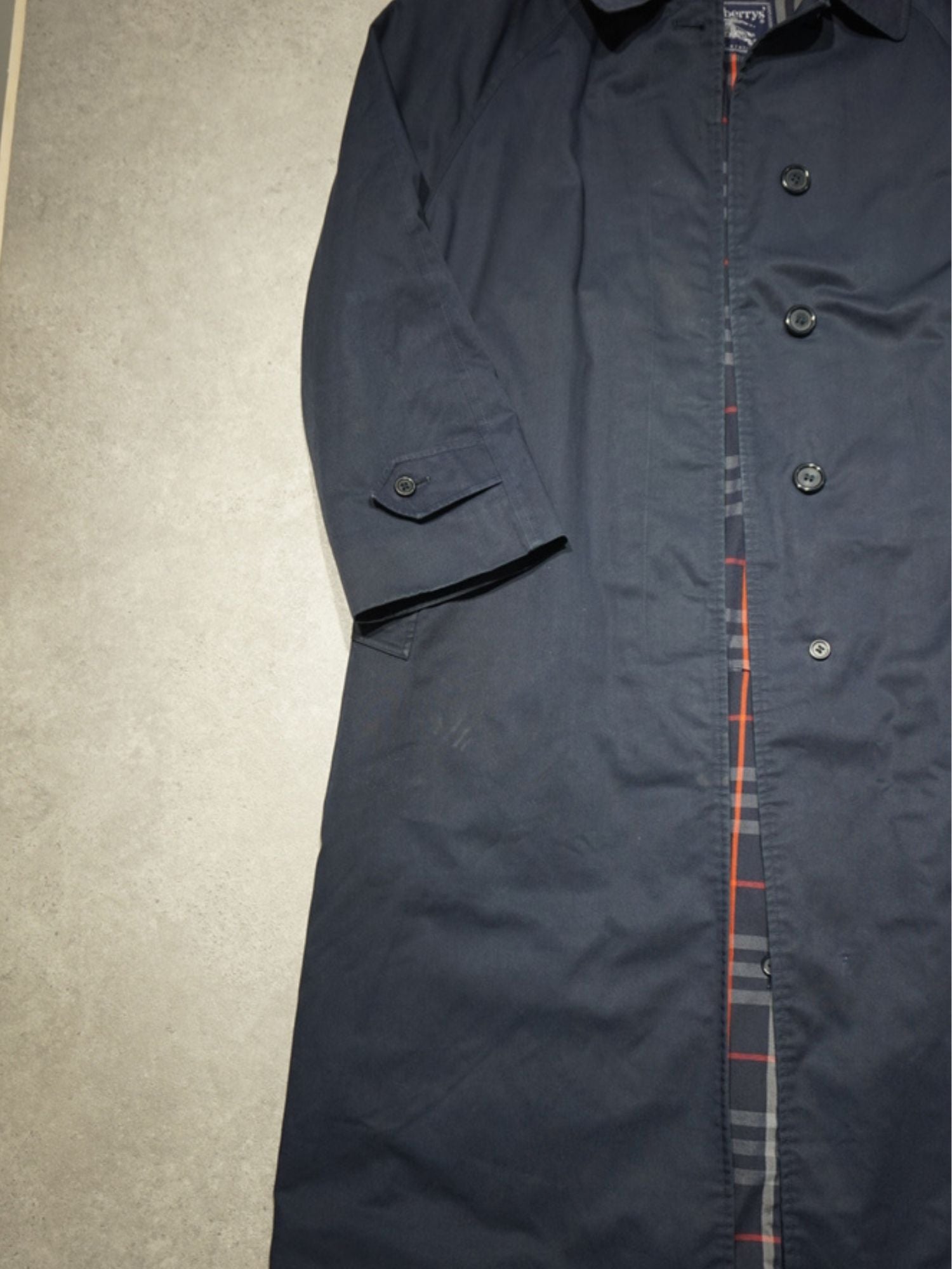 Trench Burberrys bleu marine (S/M)