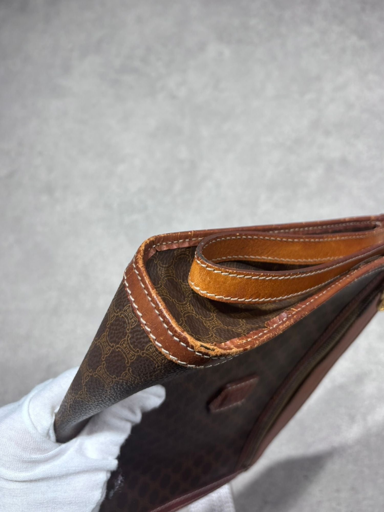 Pochette Céline Macadam