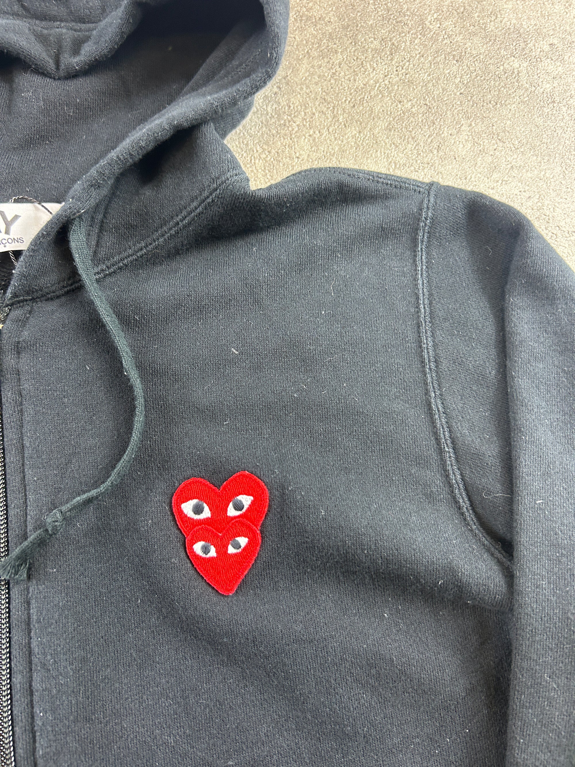 Sweat à capuche Comme des Garçons (L femme)