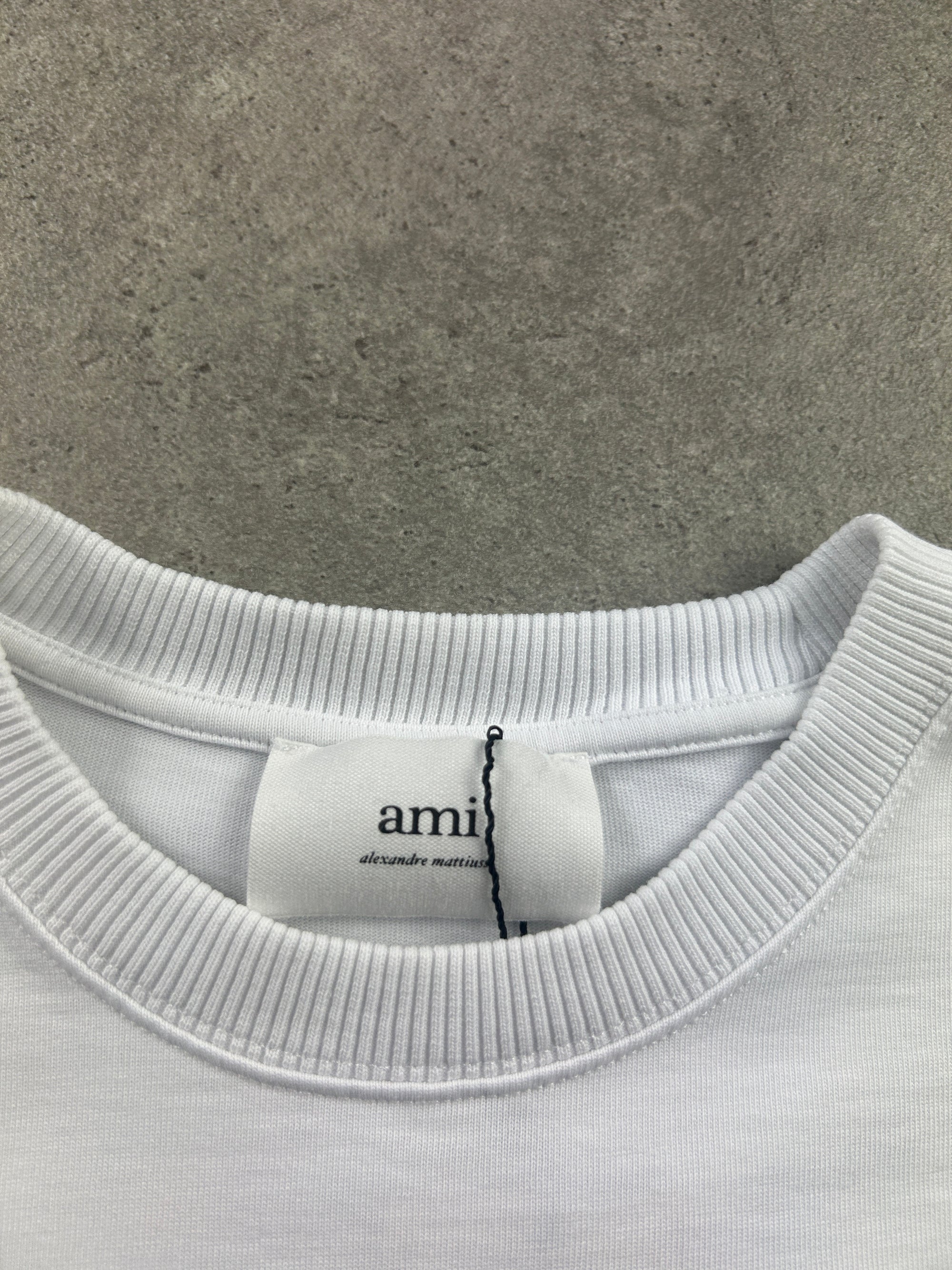 T-shirt Ami Paris (M)